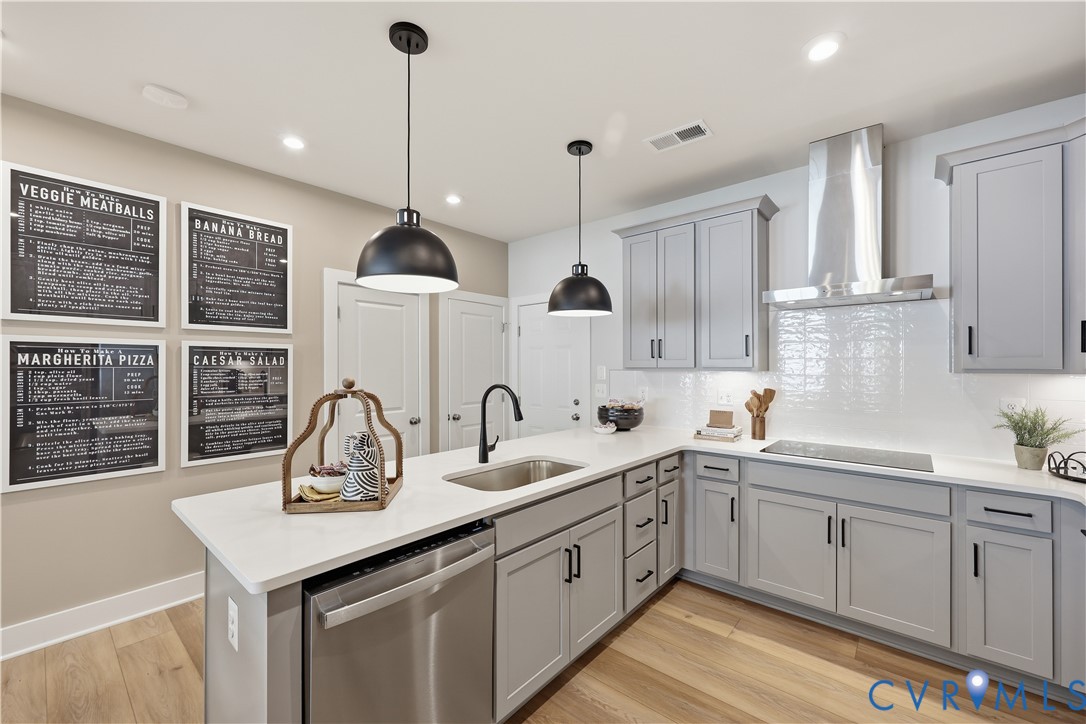 3767 Tee Box Lane Midlothian Virginia United States, for Sale, residential, Demo Agent, InCom Real Estate - New Demo Office