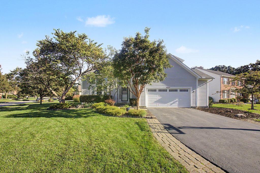 2321 Narrow Leaf Court Lewis Center Ohio United States, for Sale, residential, , The Hessenauer Corporation