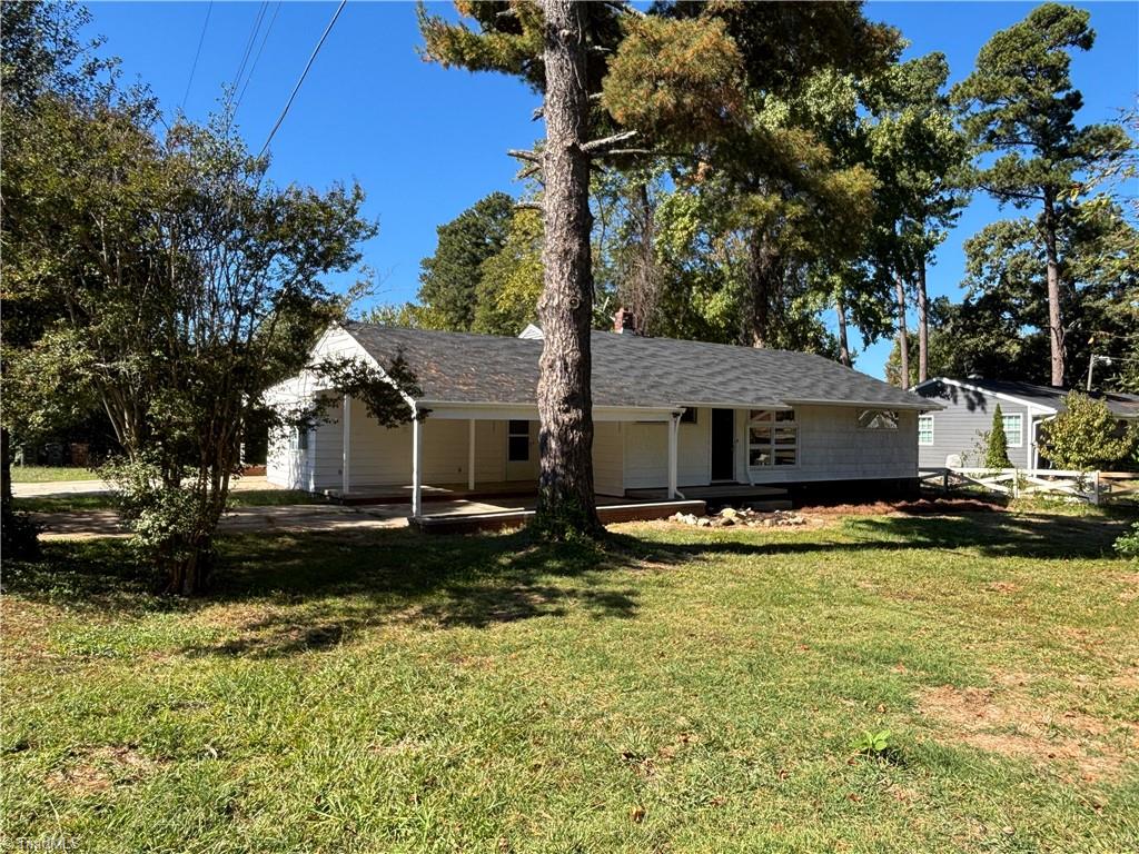 2614 Pinecroft Road Greensboro North Carolina United States, for Sale, residential,  , The Headley Group Realty