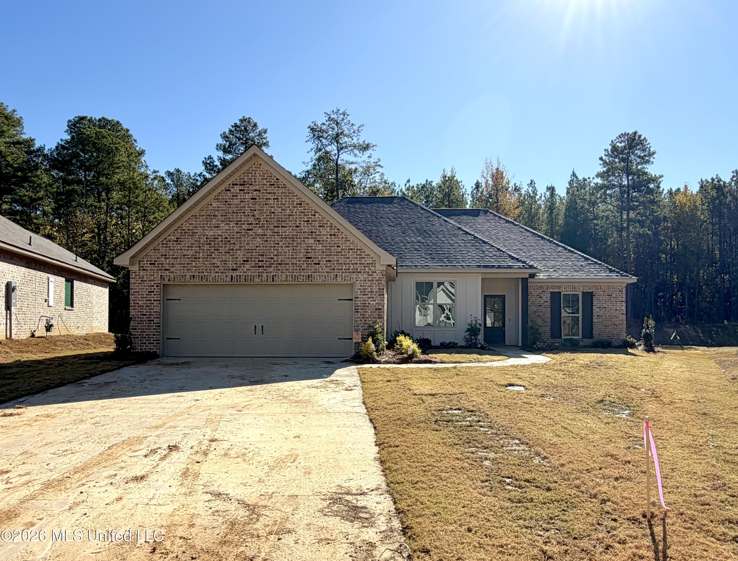 221 Anderson Oaks Drive Pearl Mississippi United States, for Sale, residential, Jessica McLaurin, Rezults Realty, LLC