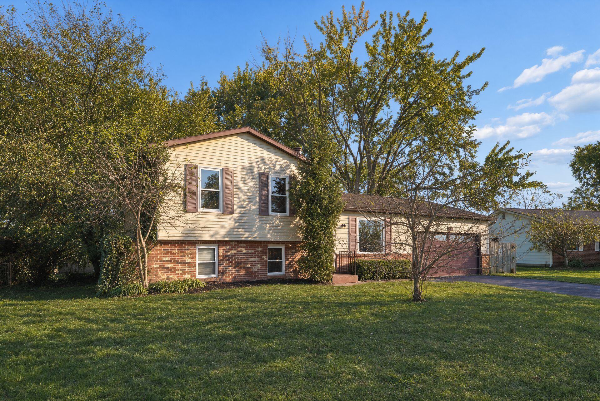 2265 Park Ridge Drive Grove City Ohio United States, for Sale, residential,  , The Hessenauer Corporation