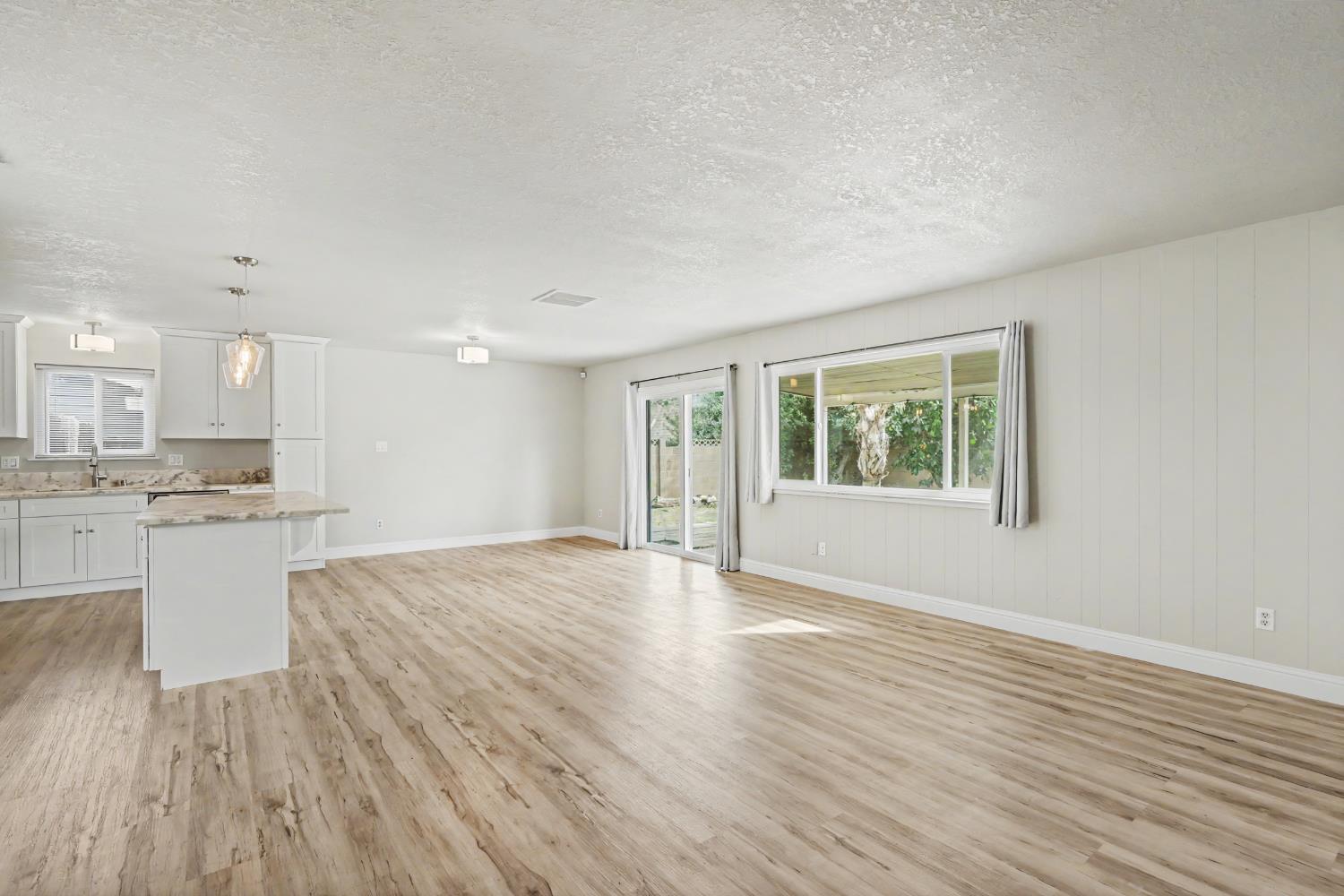 9062 Salmon Falls Drive Sacramento California United States, for Sale, residential,  , Royalty Property Management & Realty