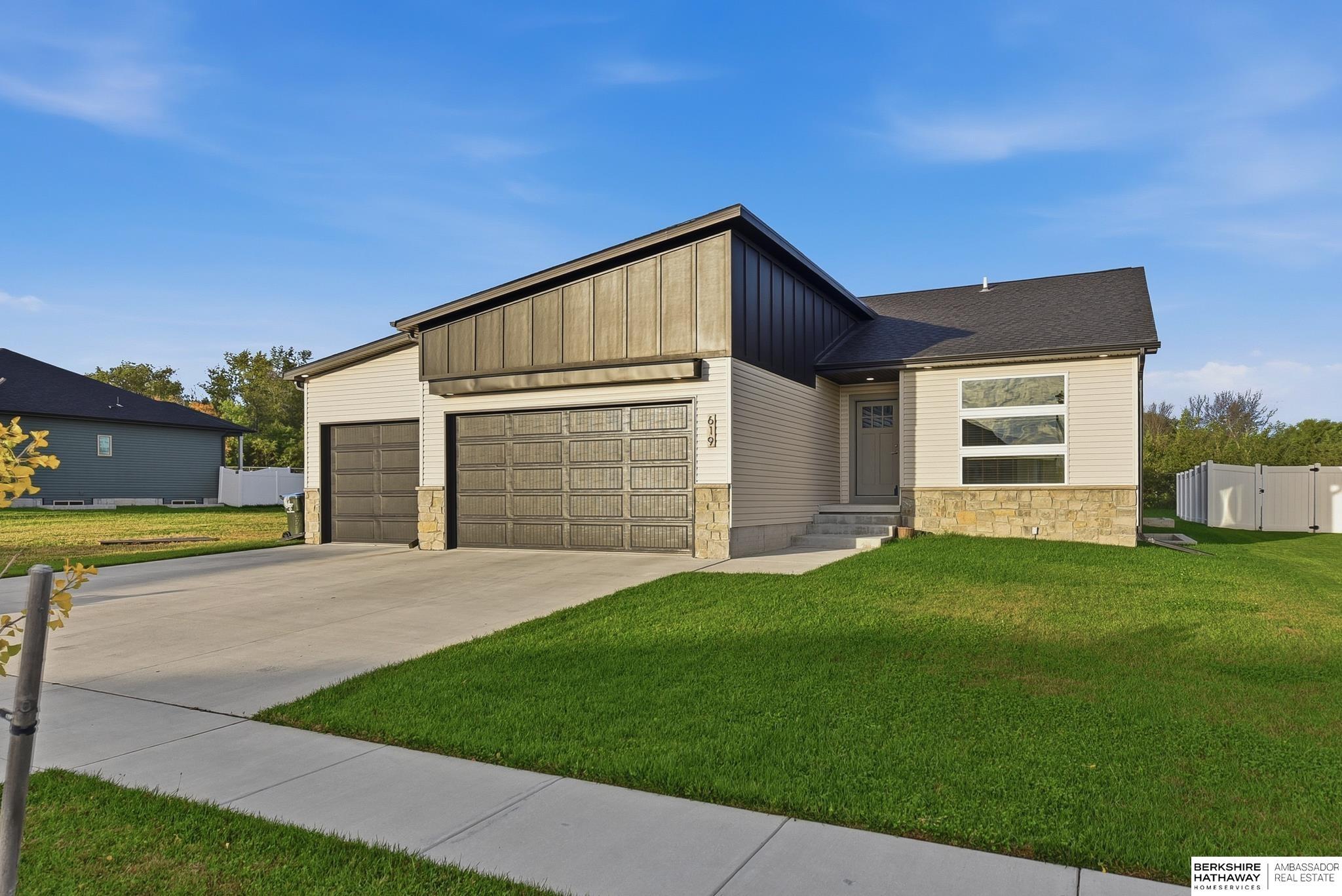 619 S 88th Street Lincoln Nebraska United States, for Sale, residential,  , Wolf Professional Realty PC
