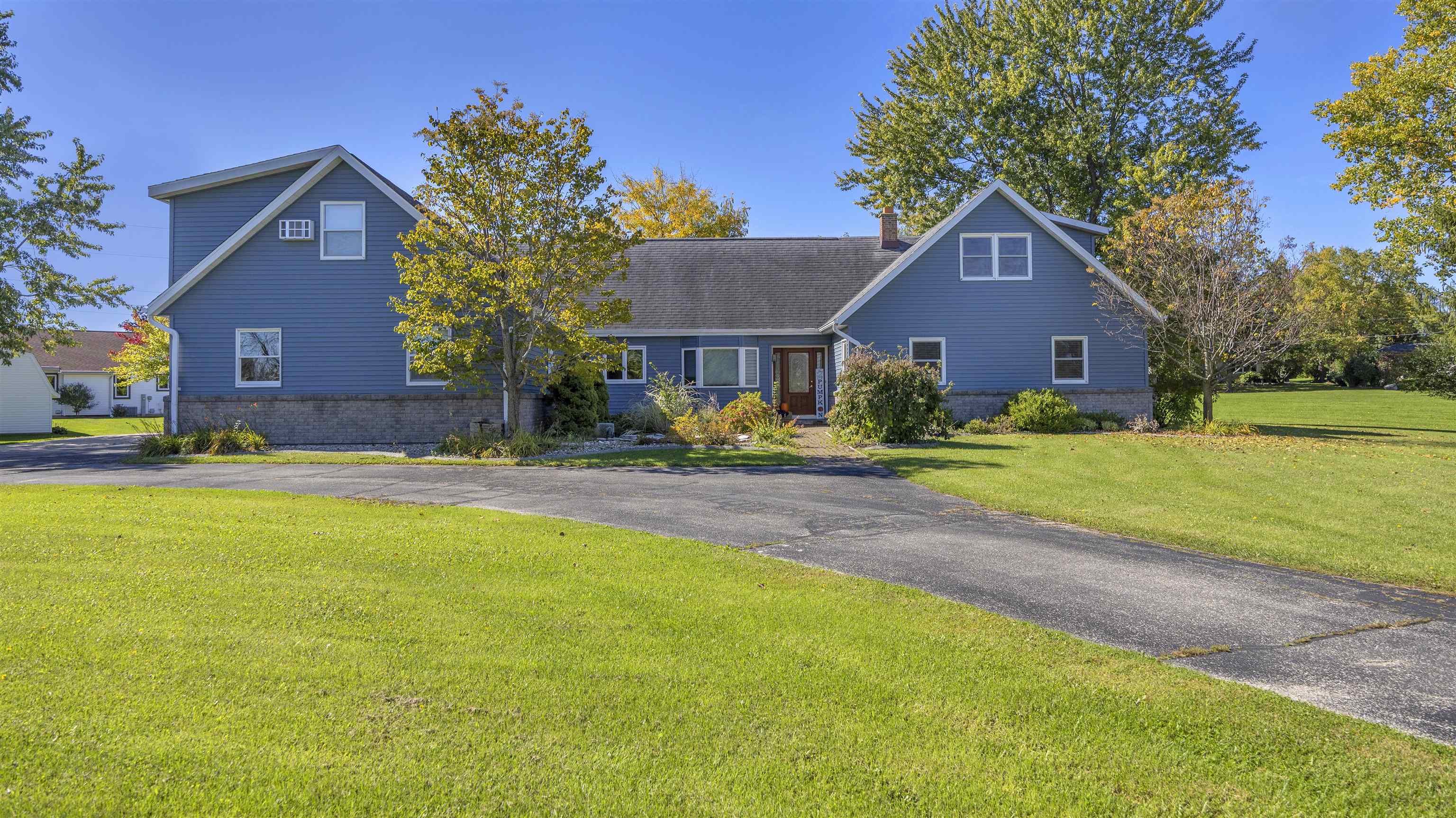 W4994 TAKODAH Drive Fond Du Lac Wisconsin United States, for Sale, residential,  , Roberts Homes and Real Estate