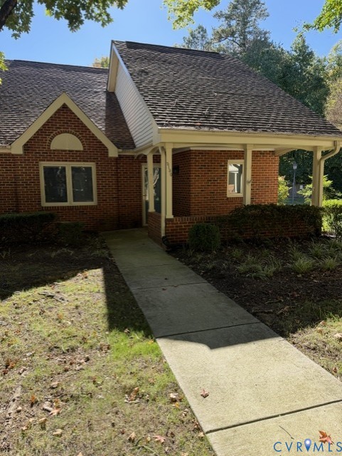 3130 Lake Vilage Drive Richmond Virginia United States, for Sale, residential, Barbara Reagan, Long & Foster Real Estate
