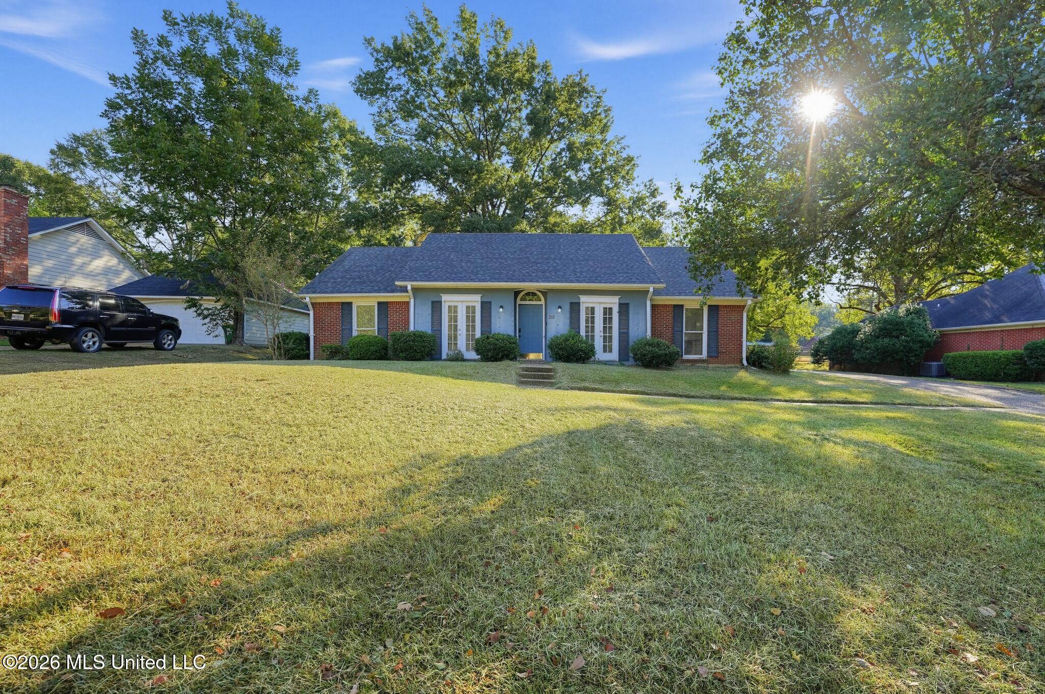 212 Waverly Place Ridgeland Mississippi United States, for Sale, residential, Jessica McLaurin, Rezults Realty, LLC