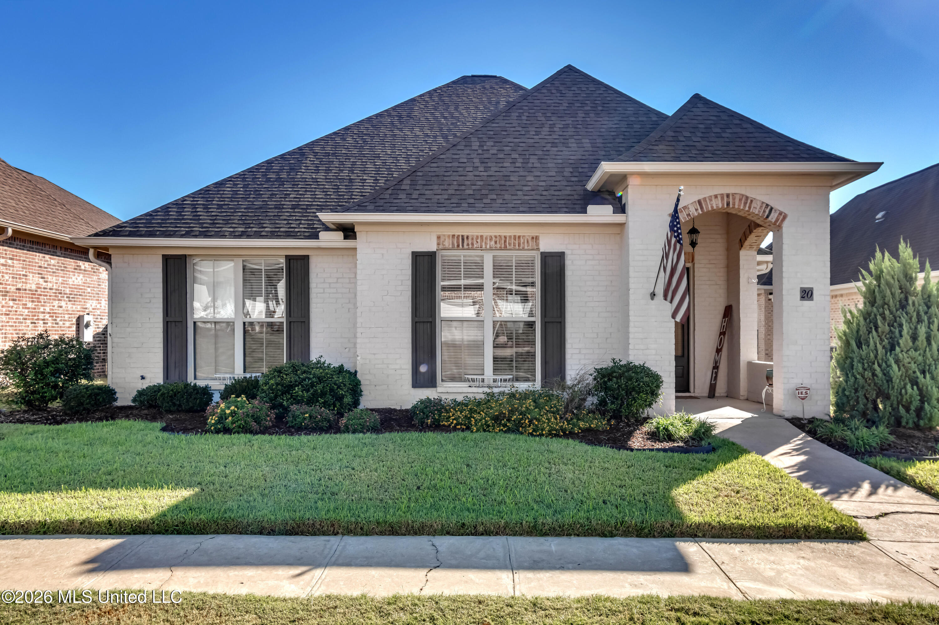 20 Enclave Circle Ridgeland Mississippi United States, for Sale, residential, Jessica McLaurin, Rezults Realty, LLC