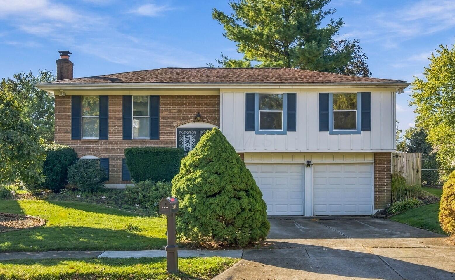 2005 Smoky View Boulevard Powell Ohio United States, for Sale, residential,  , The Hessenauer Corporation