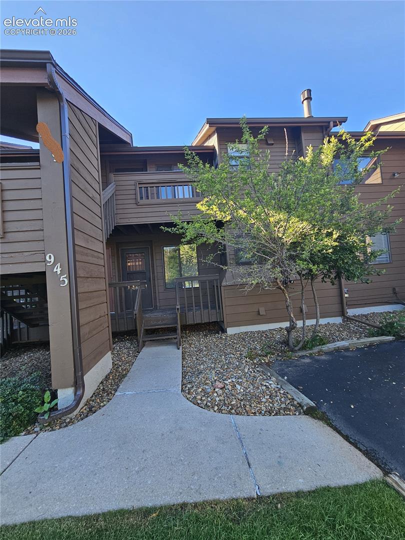 945 Moorings Drive Colorado Springs Colorado United States, for Rent, residential, Christy Dunfee, Realty One Group Apex