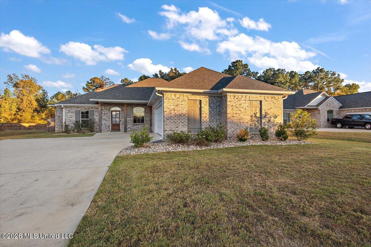 139 Richmond Way Canton Mississippi United States, for Sale, residential, Jessica McLaurin, Rezults Realty, LLC