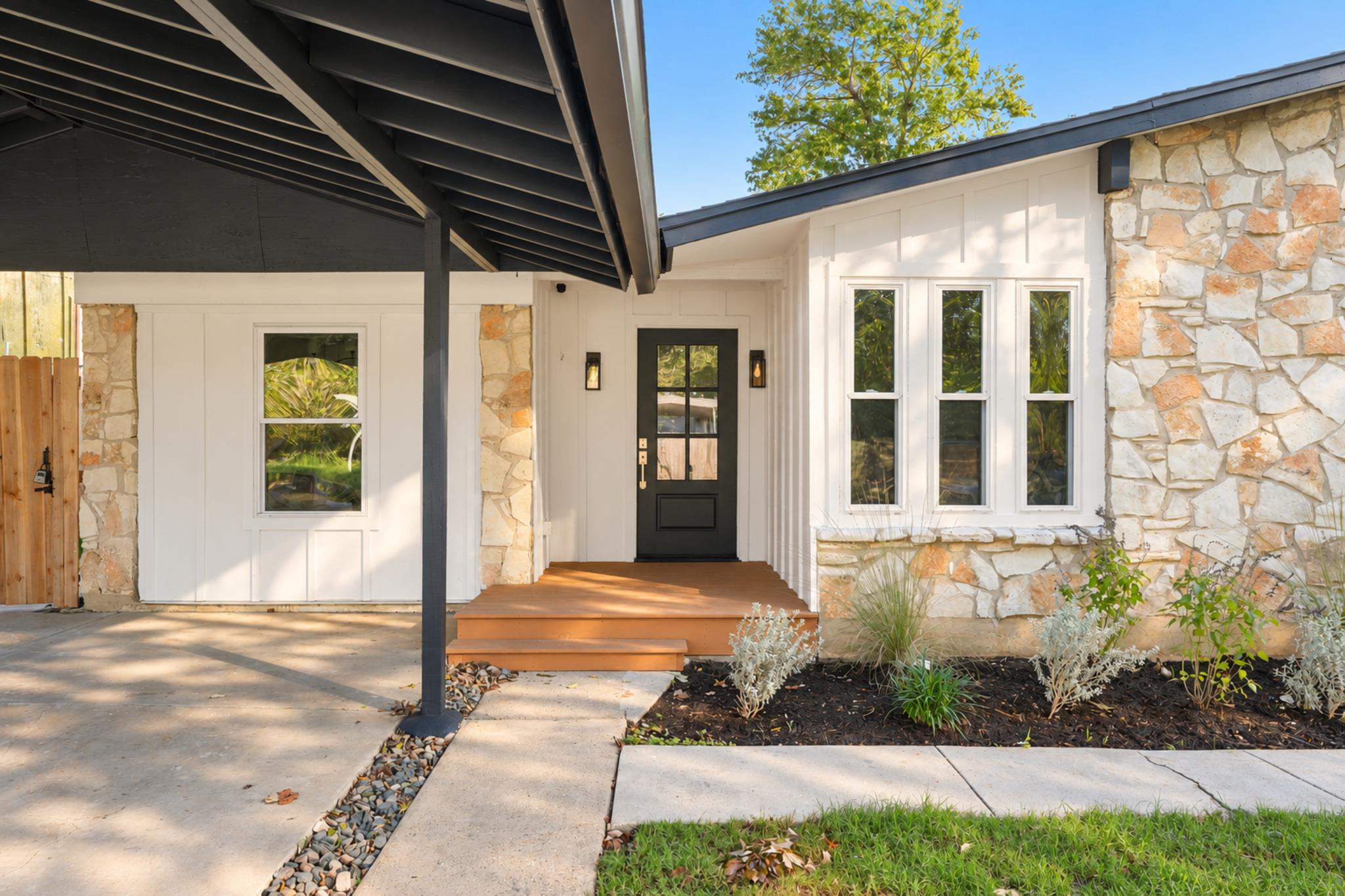 3308 Rockhurst LN Austin Texas United States, for Sale, residential, Christopher  Machuca, StepStone Realty, LLC