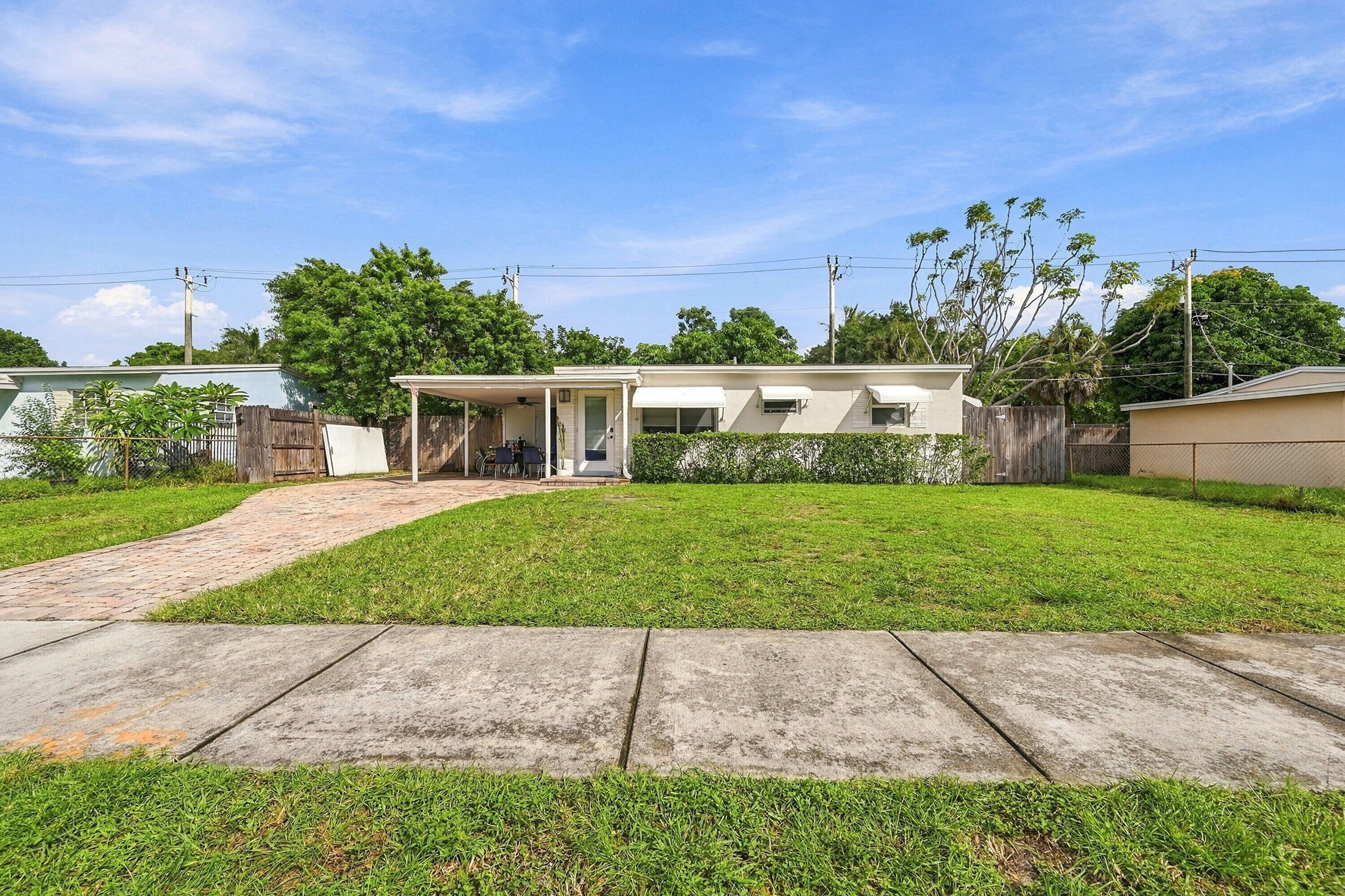 2848 NE 13TH Avenue Pompano Beach Florida United States, for Sale, residential, Gloria Reynolds, Incom Example Demo Office