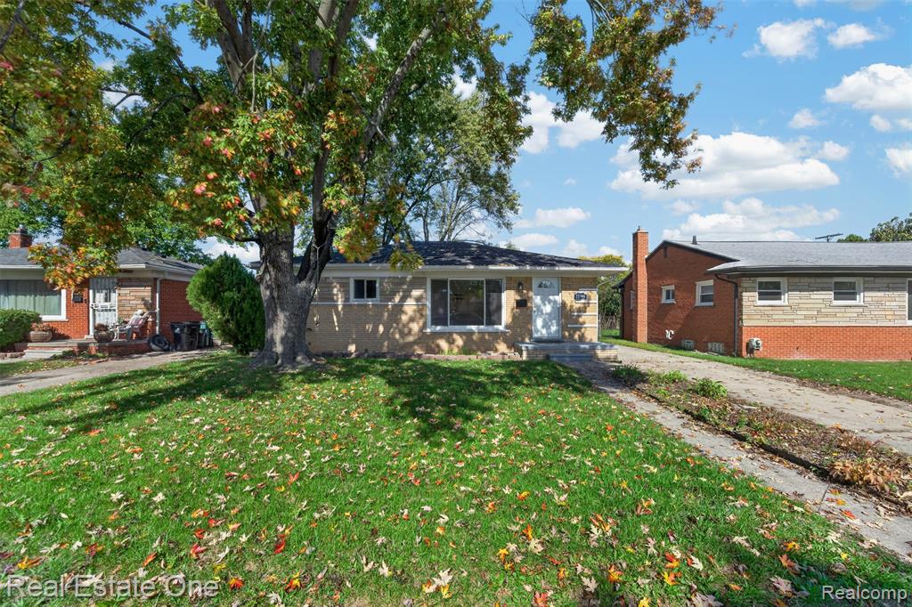 12740 Sterling Court Oak Park Michigan United States, for Rent, residential,  , InCom Real Estate - New Demo Office