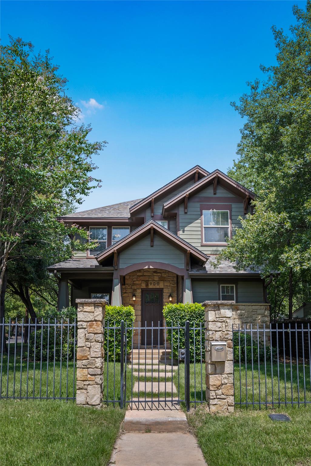 303 Zennia ST Austin Texas United States, for Sale, commercial, Jessica Dodge, All City Real Estate, Ltd. Co.