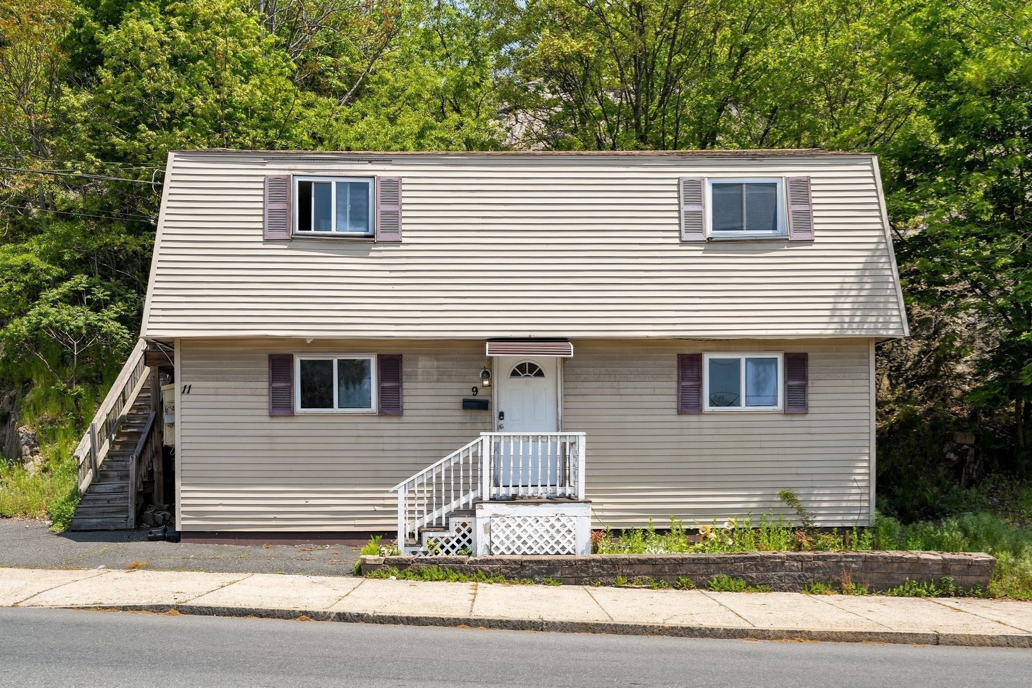 9-11 Dungeon Ave Lynn Massachusetts United States, for Sale, residential,  , CITIPOINT REALTY SERVICES, LLC