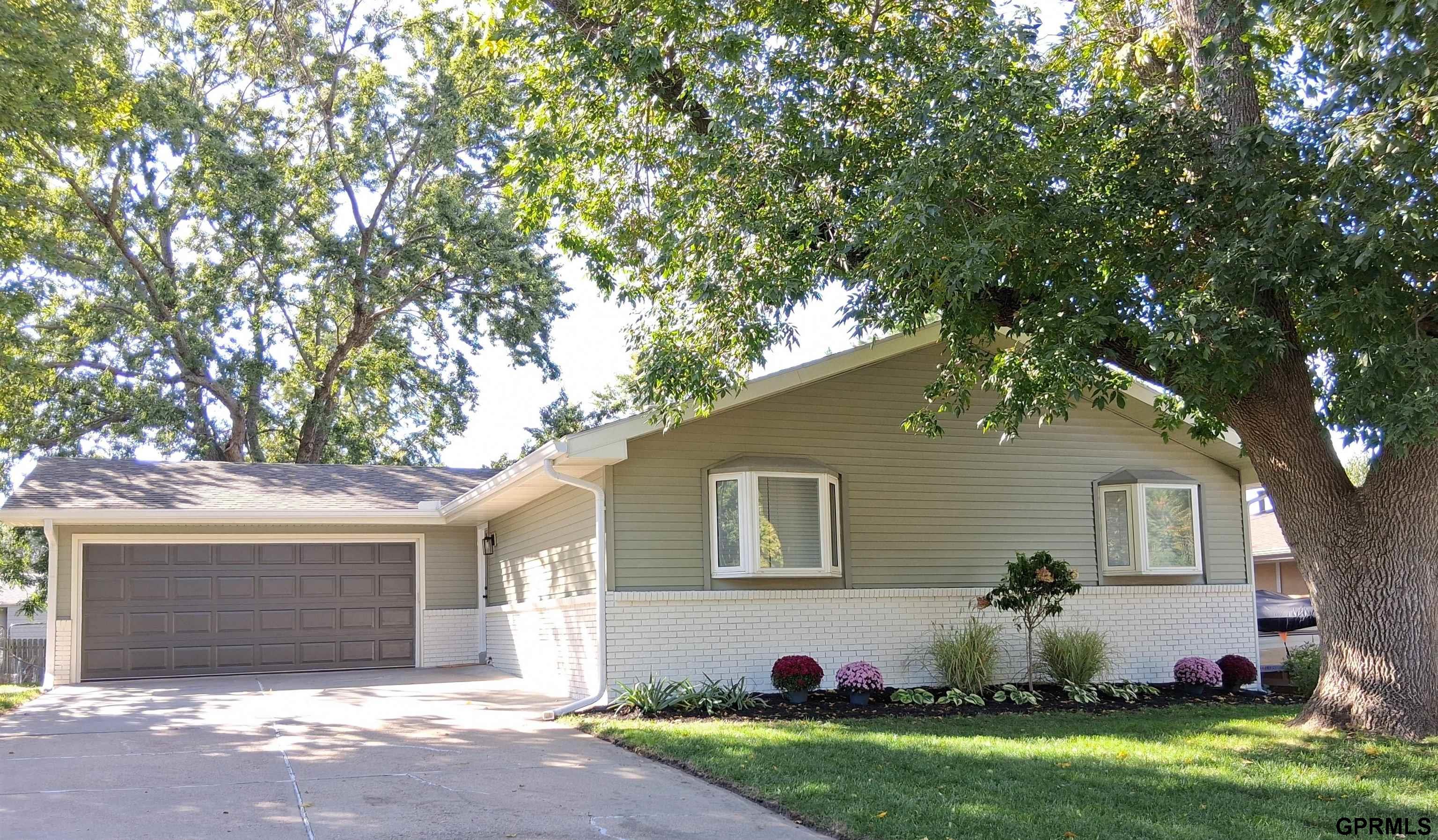 6031 Skylark Lane Lincoln Nebraska United States, for Sale, residential,  , Wolf Professional Realty PC