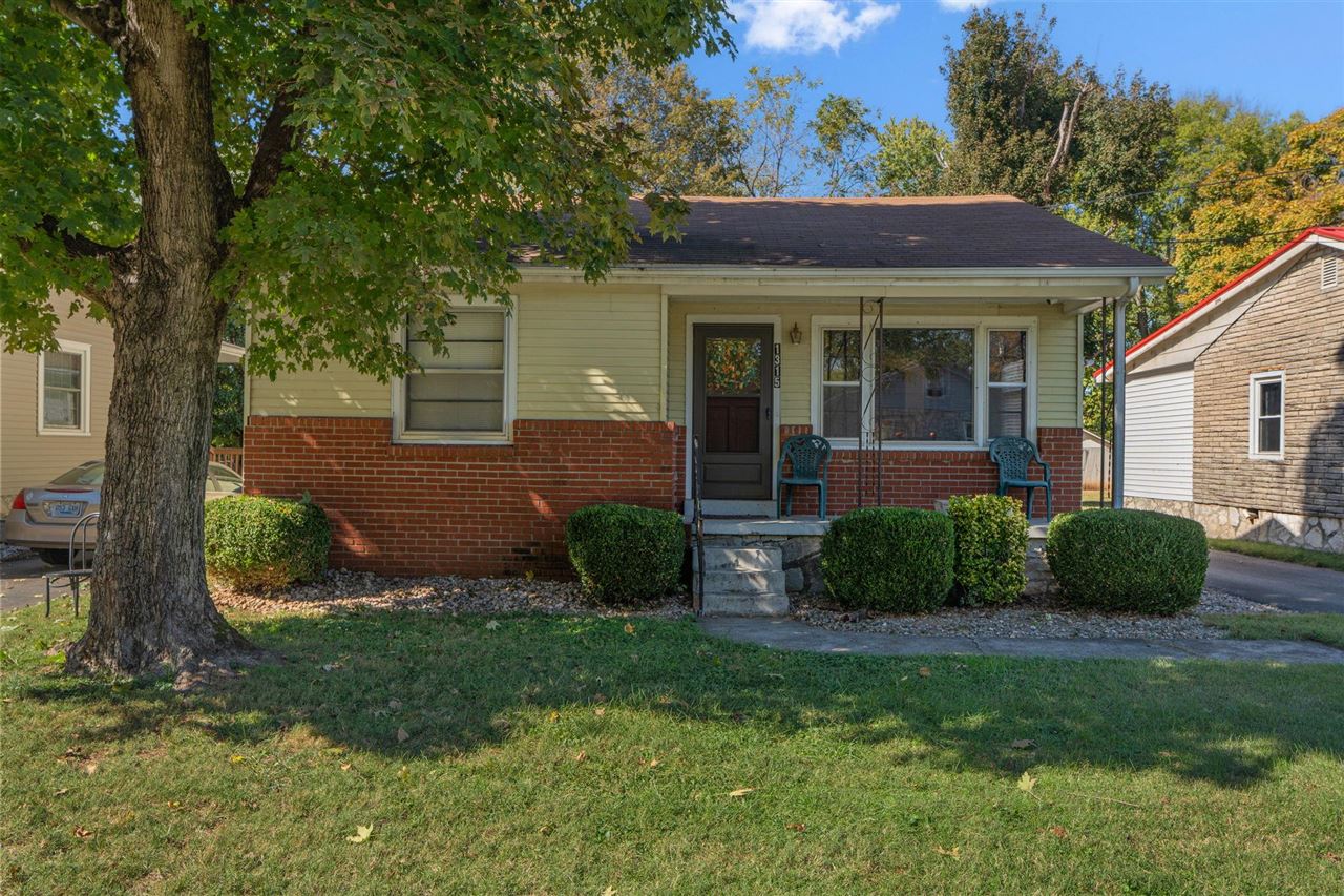 1315 Fair Street Bowling Green Kentucky United States, for Sale, residential, Adam Hanes, LPT Realty