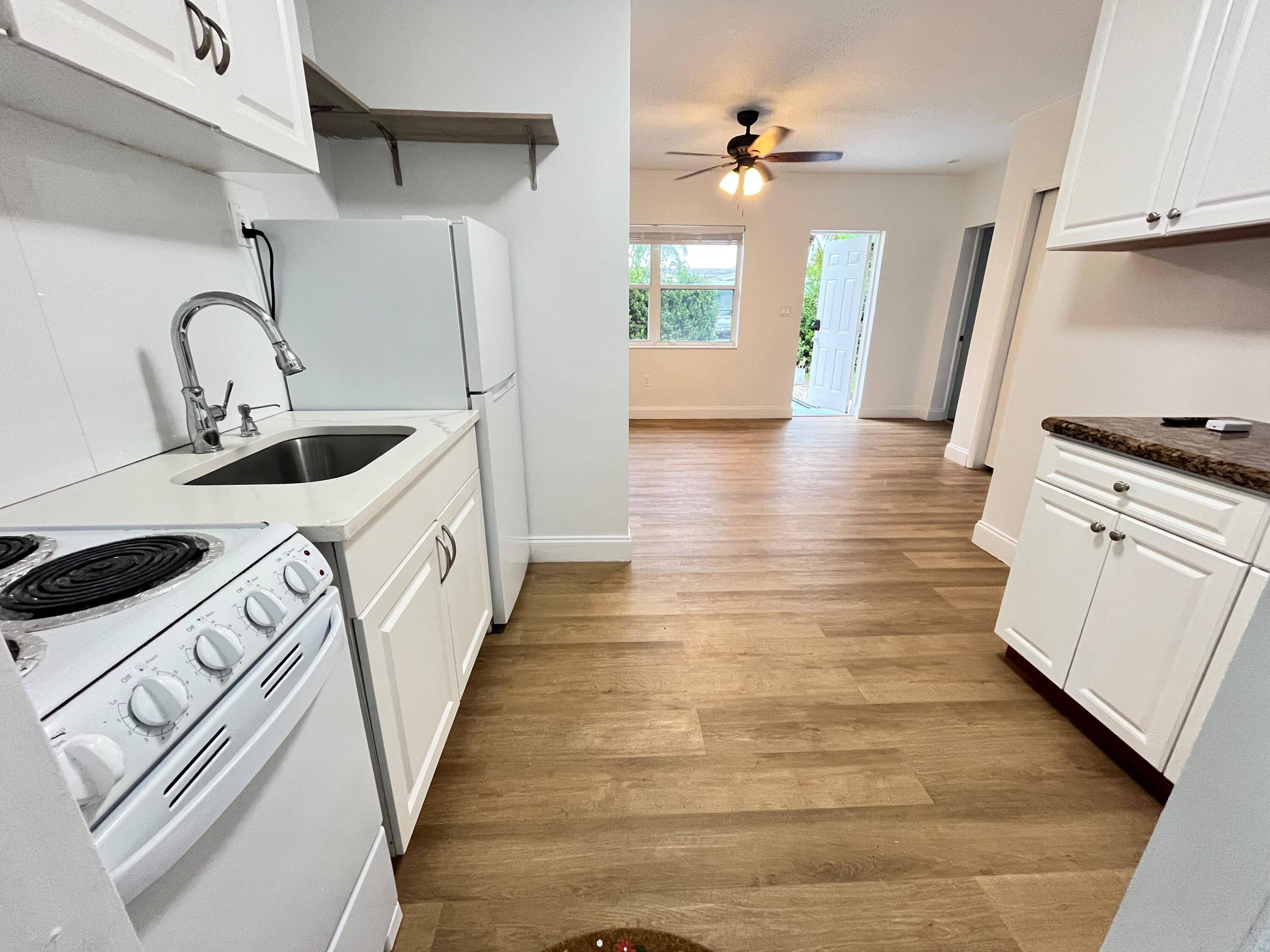 1302 S FEDERAL Highway APT 1 Lake Worth Beach Florida United States, for Rent, residential,  , InCom Real Estate - New Demo Office