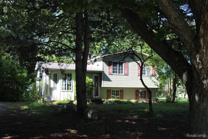 5841 Gracelawn Street North Branch Michigan United States, for Sale, residential,  , InCom Real Estate - New Demo Office