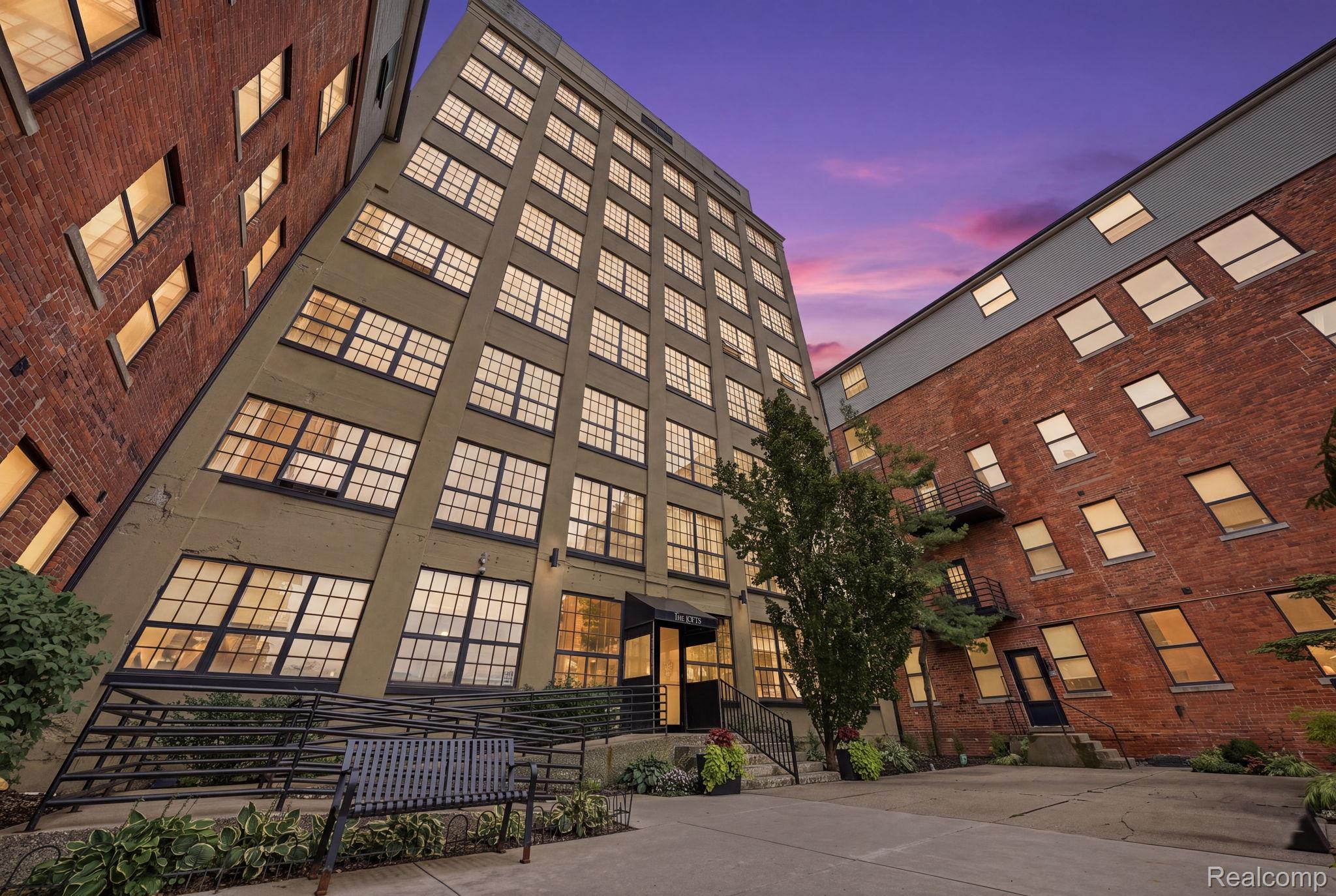 6533 E Jefferson Avenue APT 122W Detroit Michigan United States, for Sale, residential,  , New Way Realty Partners