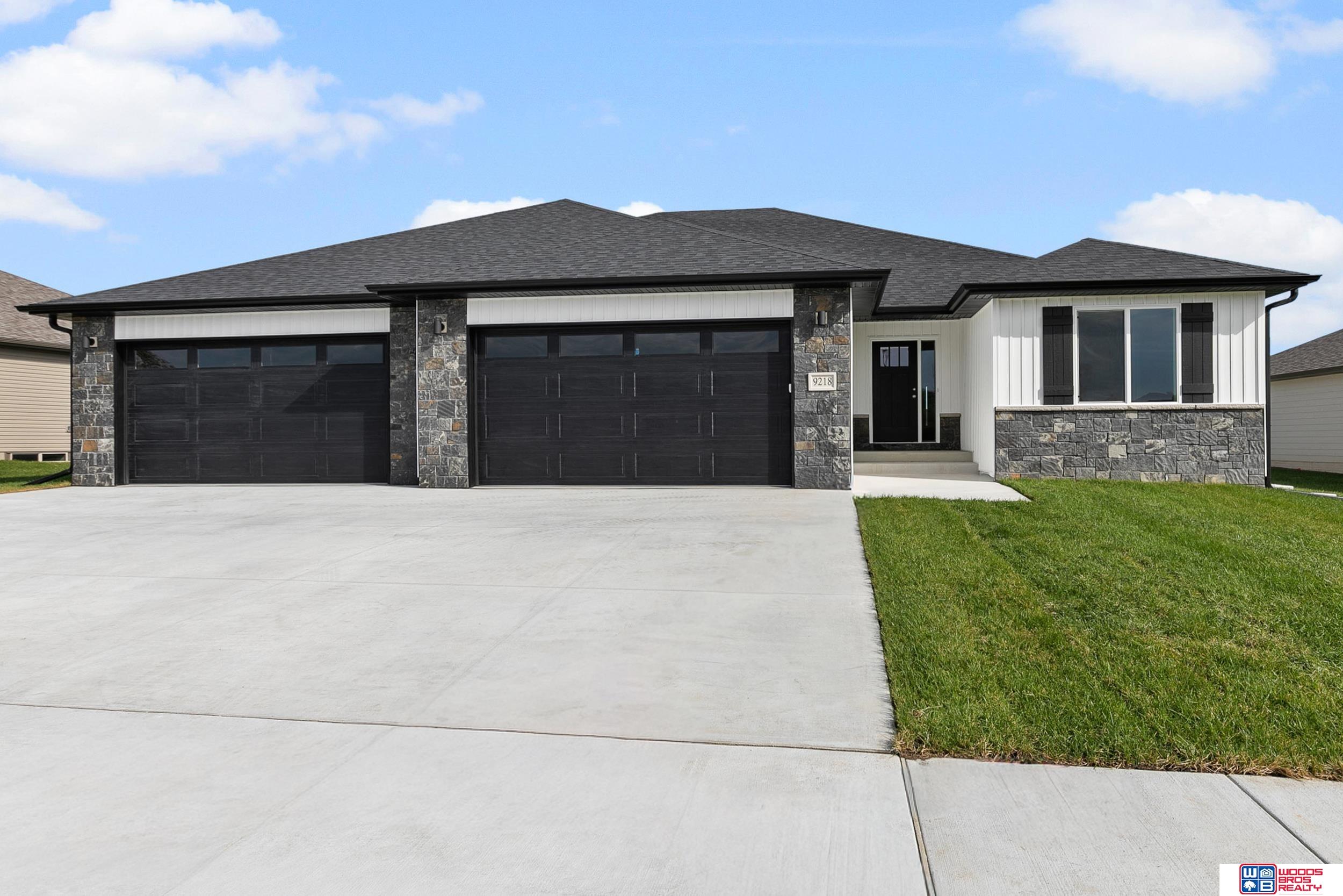 9218 Green Valley Lane Lincoln Nebraska United States, for Sale, residential,  , Wolf Professional Realty PC