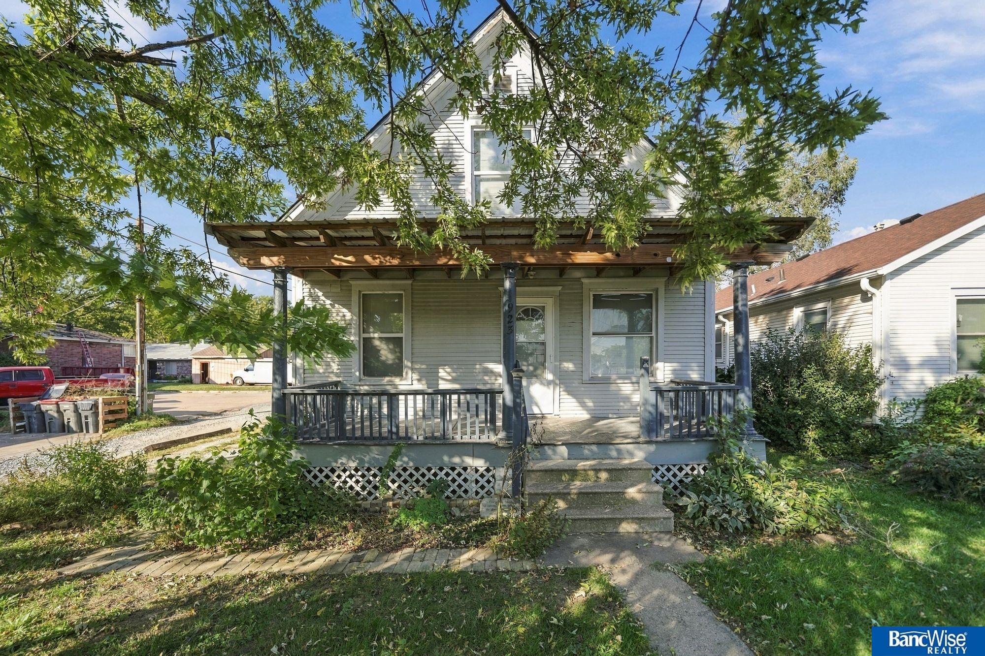 923 S 24th Street Lincoln Nebraska United States, for Sale, residential,  , Wolf Professional Realty PC