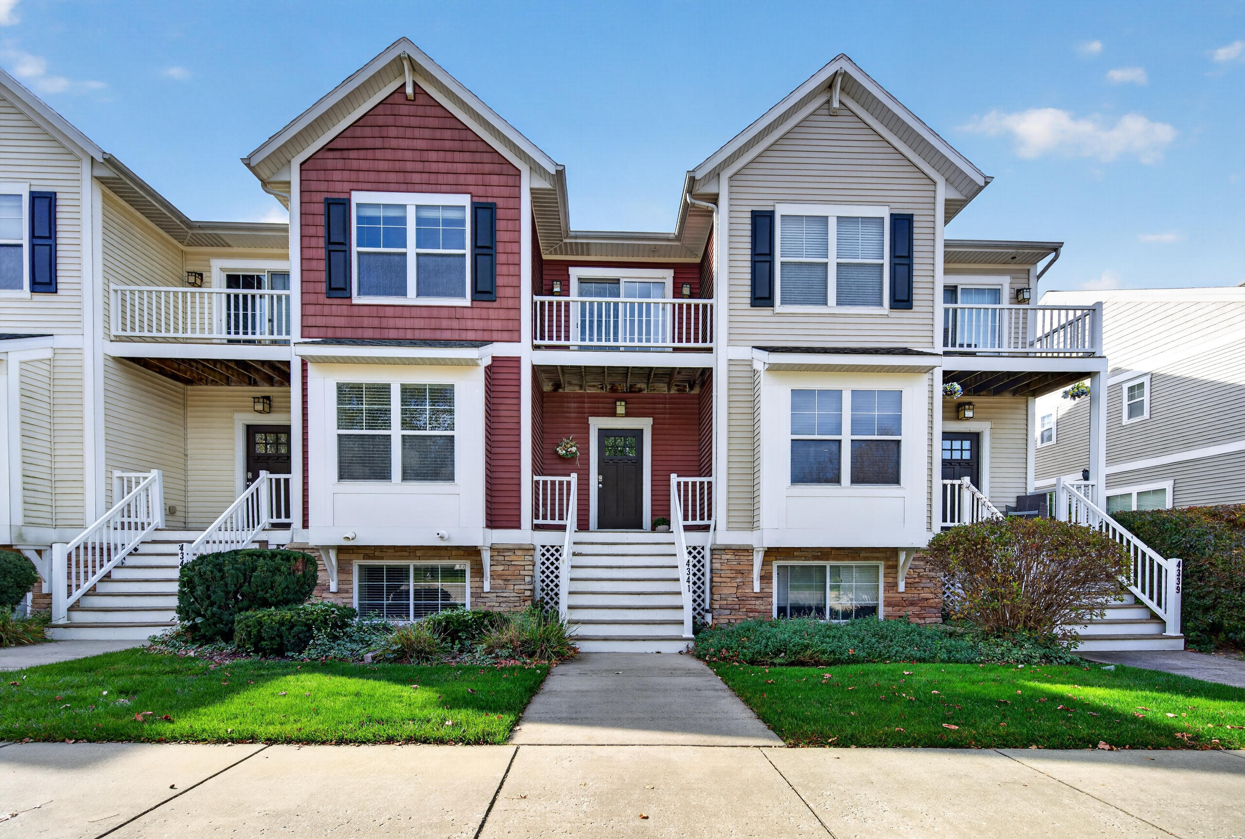 4341 Stratton Boulevard APT 33 Kentwood Michigan United States, for Sale, residential,  , RW Daniels Realty