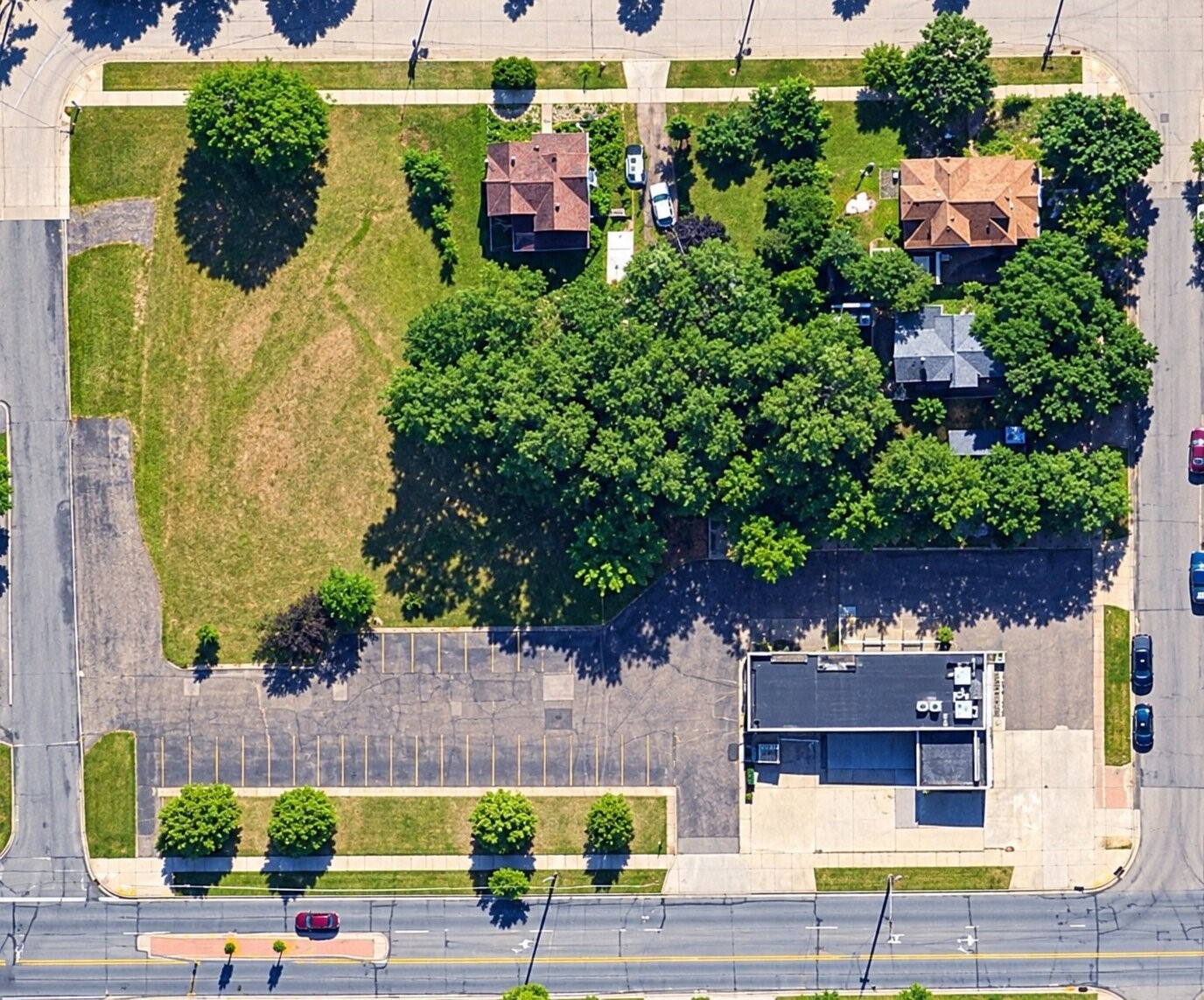 2125 3rd Street Eau Claire Wisconsin United States, for Sale, residential,  , InCom Real Estate - New Demo Office
