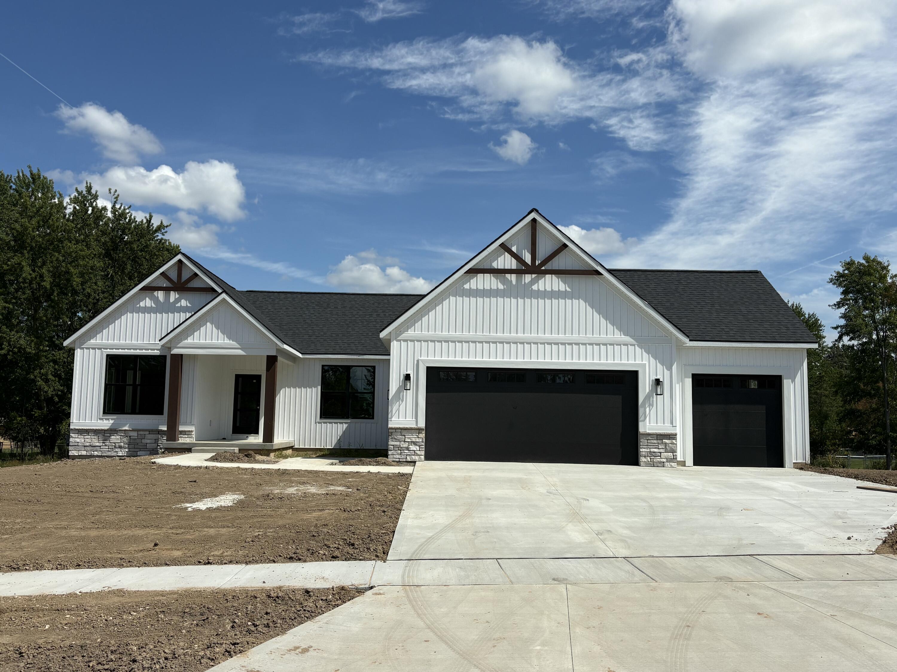 1800 NW Ringneck Court Grand Rapids Michigan United States, for Sale, residential,  , RW Daniels Realty