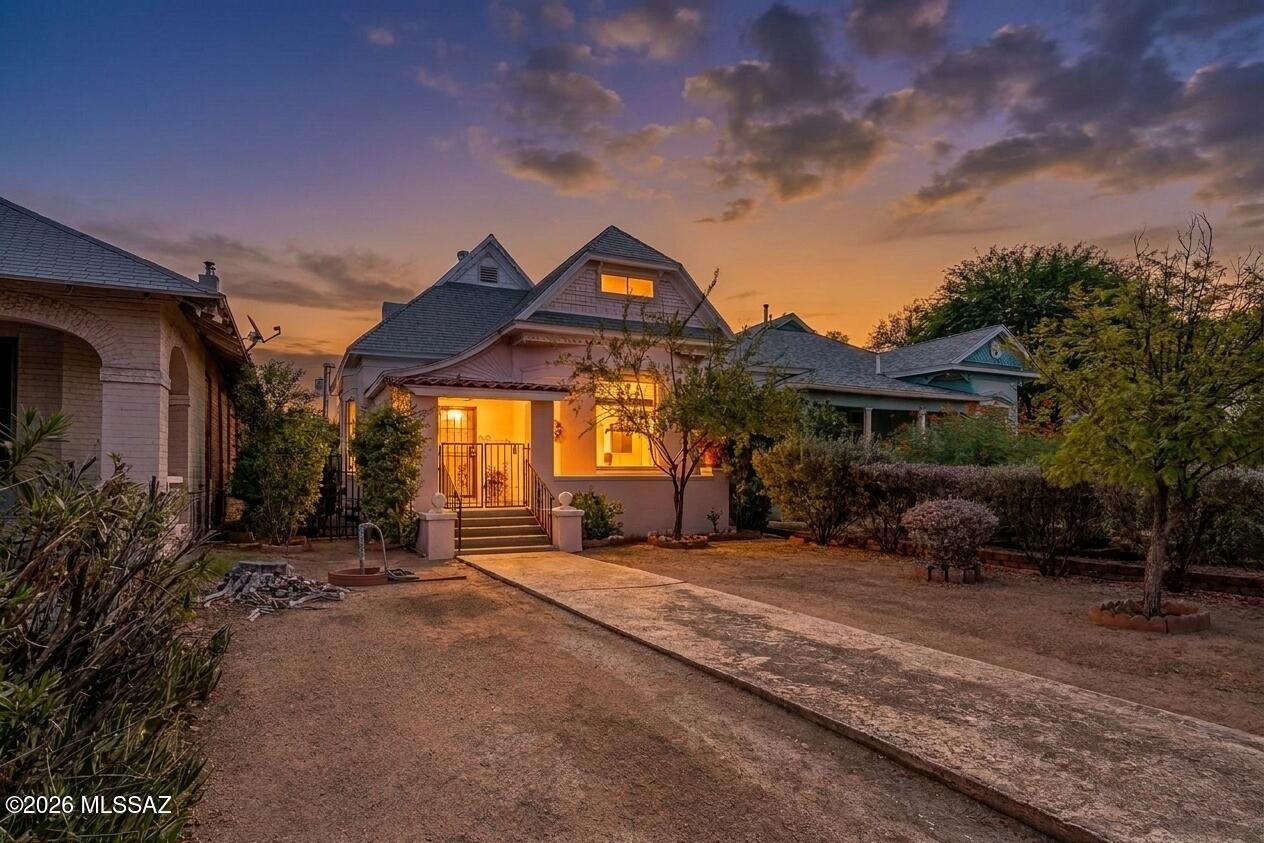 423 S 5th Avenue Tucson Arizona United States, for Sale, residential, Aaron Lieberman, TIERRA ANTIGUA REALTY