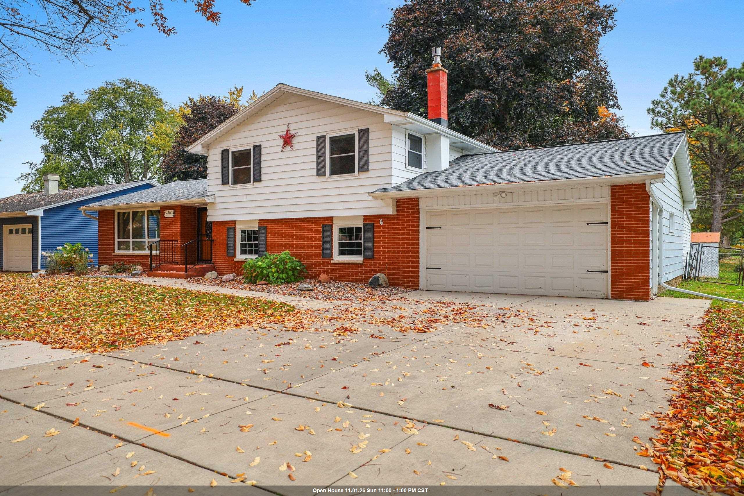 1216 ROYAL Boulevard Green Bay Wisconsin United States, for Sale, residential,  , Fireside Realty LLC