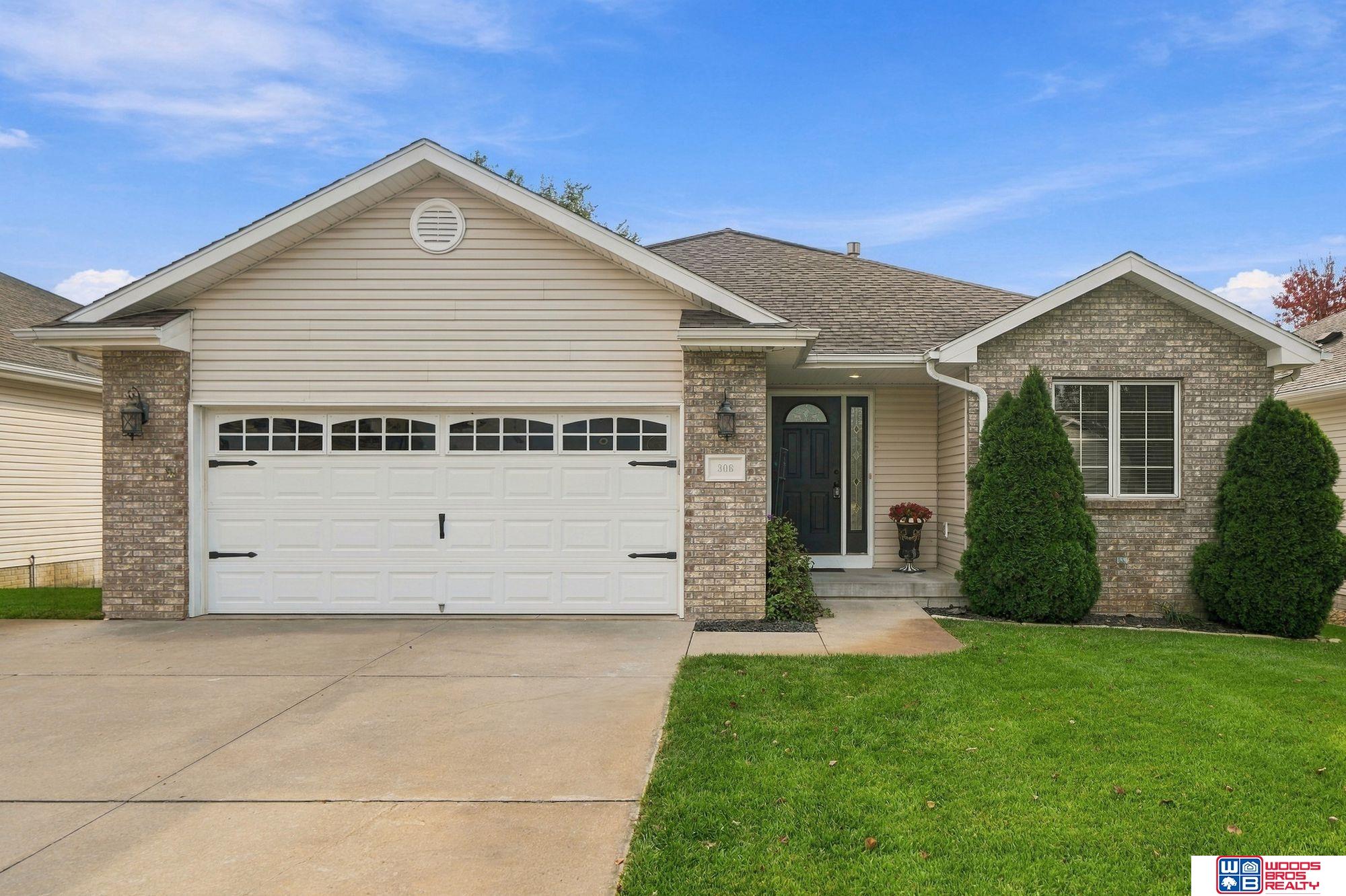 306 Pebble Beach Lincoln Nebraska United States, for Sale, residential,  , Wolf Professional Realty PC