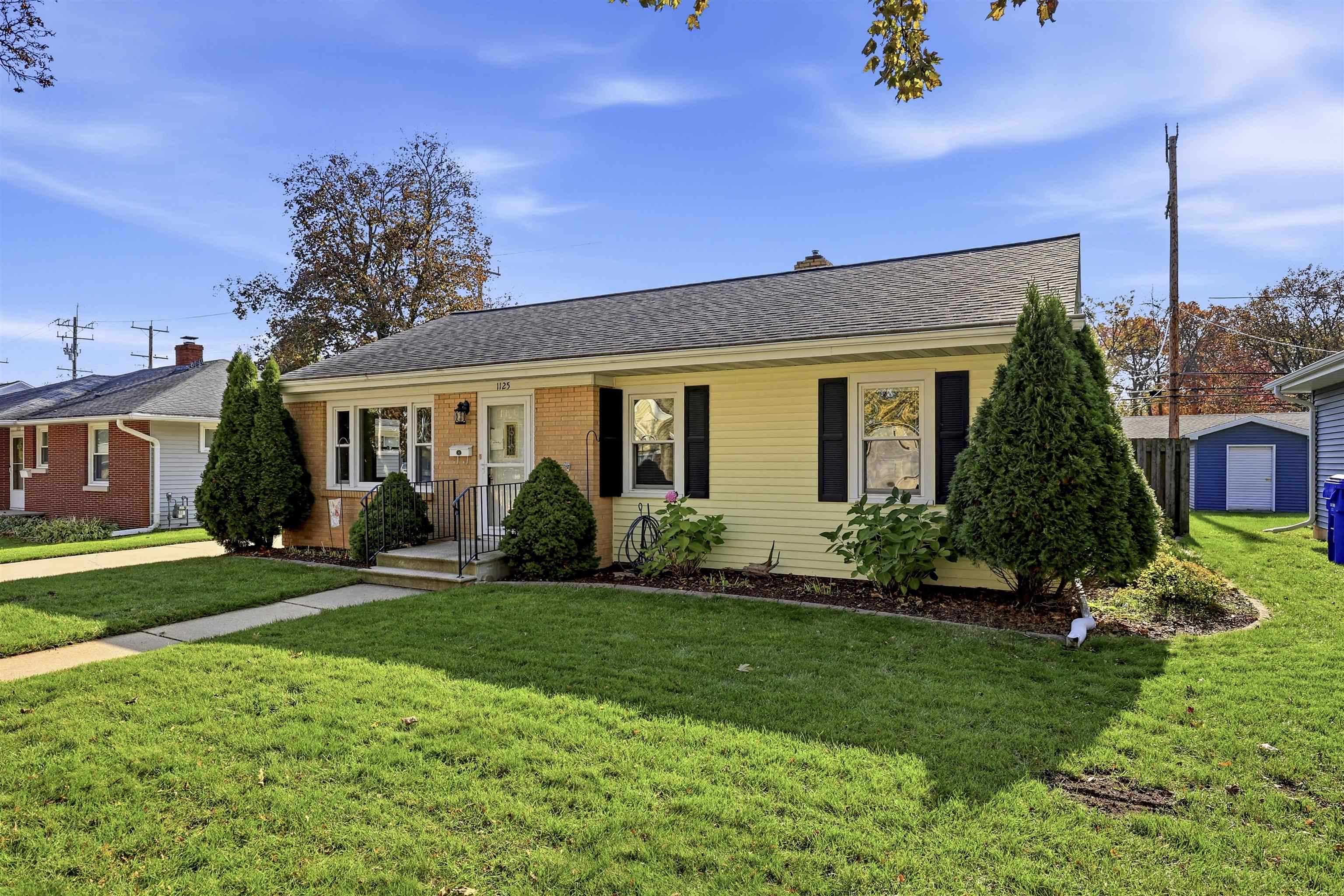 1125 E FRANCES Street Appleton Wisconsin United States, for Sale, residential,  , Fireside Realty LLC