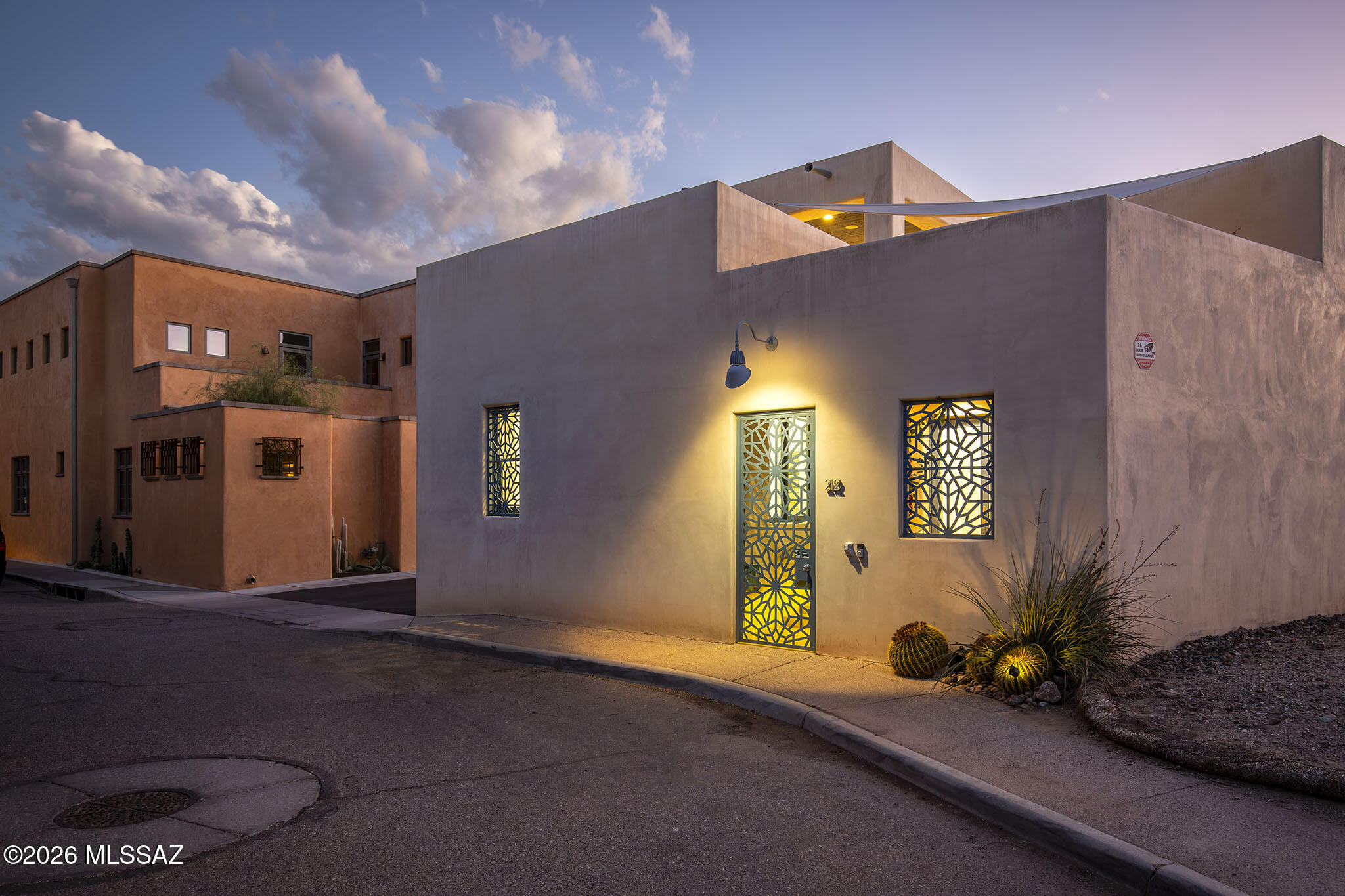 212 S Avenida Del Palo Fierro Tucson Arizona United States, for Sale, residential, Aaron Lieberman, TIERRA ANTIGUA REALTY