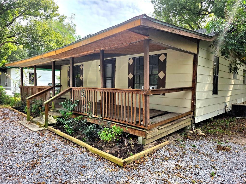111 Thompson Court Chickasaw Alabama United States, for Sale, residential,  , Rezults Real Estate Services, LLC