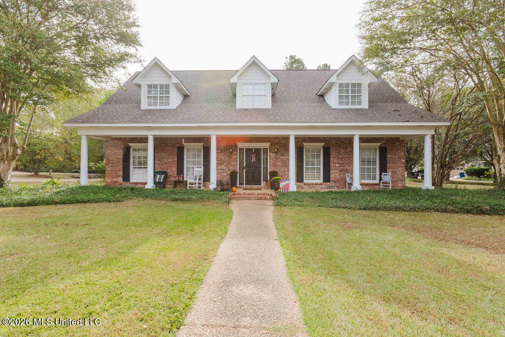 438 Forest Lake Place Madison Mississippi United States, for Sale, residential, Jessica McLaurin, Rezults Realty, LLC