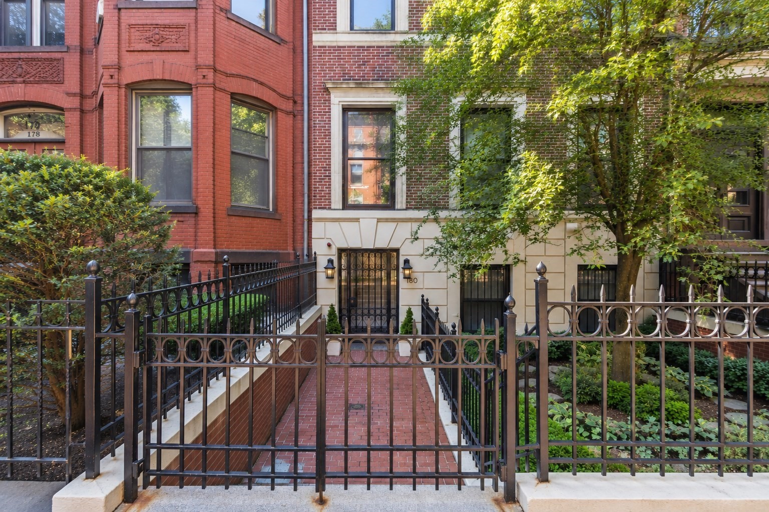 180 Marlborough St.  UNIT 1 Boston Massachusetts United States, for Sale, residential, Darcy Bento, South Boston  Realtor Bento Real Estate Group, Bento Real Estate Group, Inc.