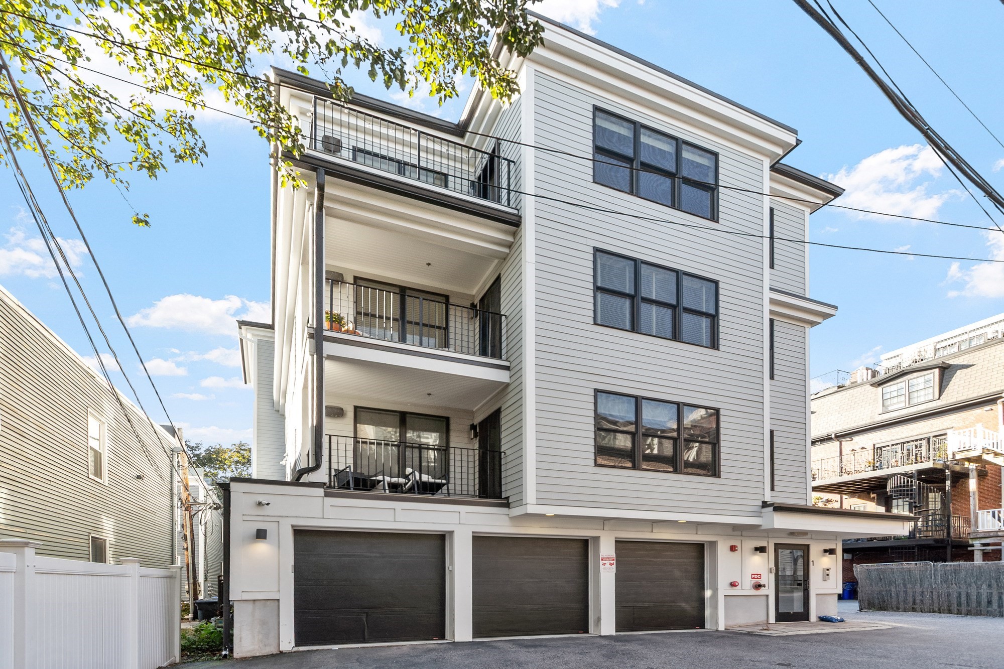 1 Leonard Pl  UNIT 4 Boston Massachusetts United States, for Sale, residential, Darcy Bento, South Boston  Realtor Bento Real Estate Group, Bento Real Estate Group, Inc.