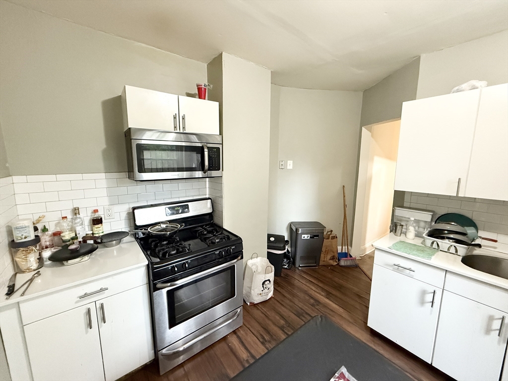 8 Wave Ave  UNIT 1 Boston Massachusetts United States, for Rent, residential,  , The Edwards Realty Team - Barrett Sotheby's International Realty