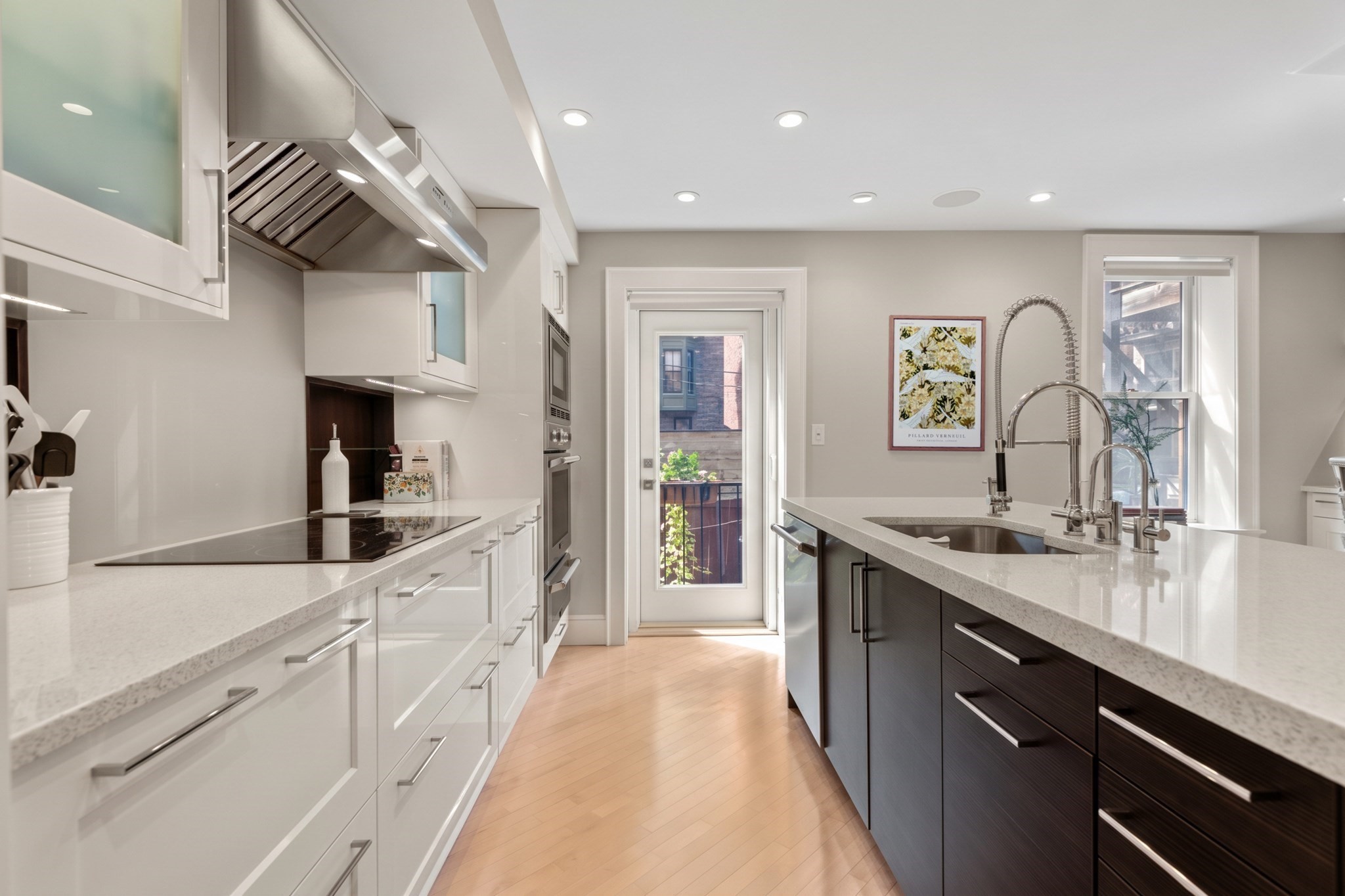 50 Rutland Square  UNIT 1 Boston Massachusetts United States, for Sale, residential, Darcy Bento, South Boston  Realtor Bento Real Estate Group, Bento Real Estate Group, Inc.
