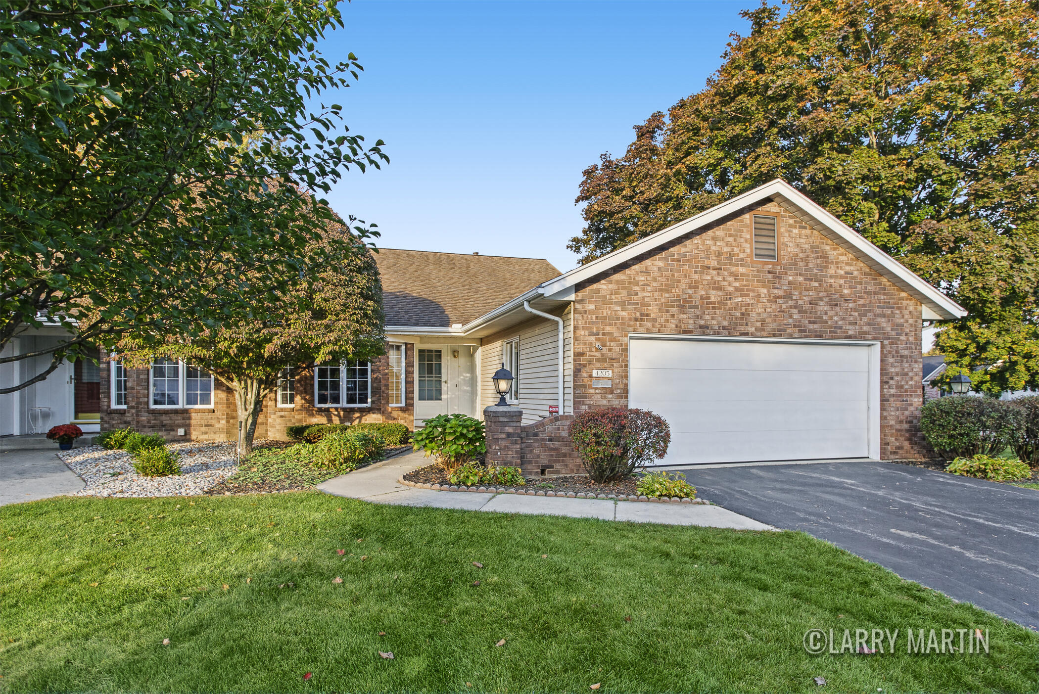 4205 Redbush Drive Grandville Michigan United States, for Sale, residential,  , RW Daniels Realty