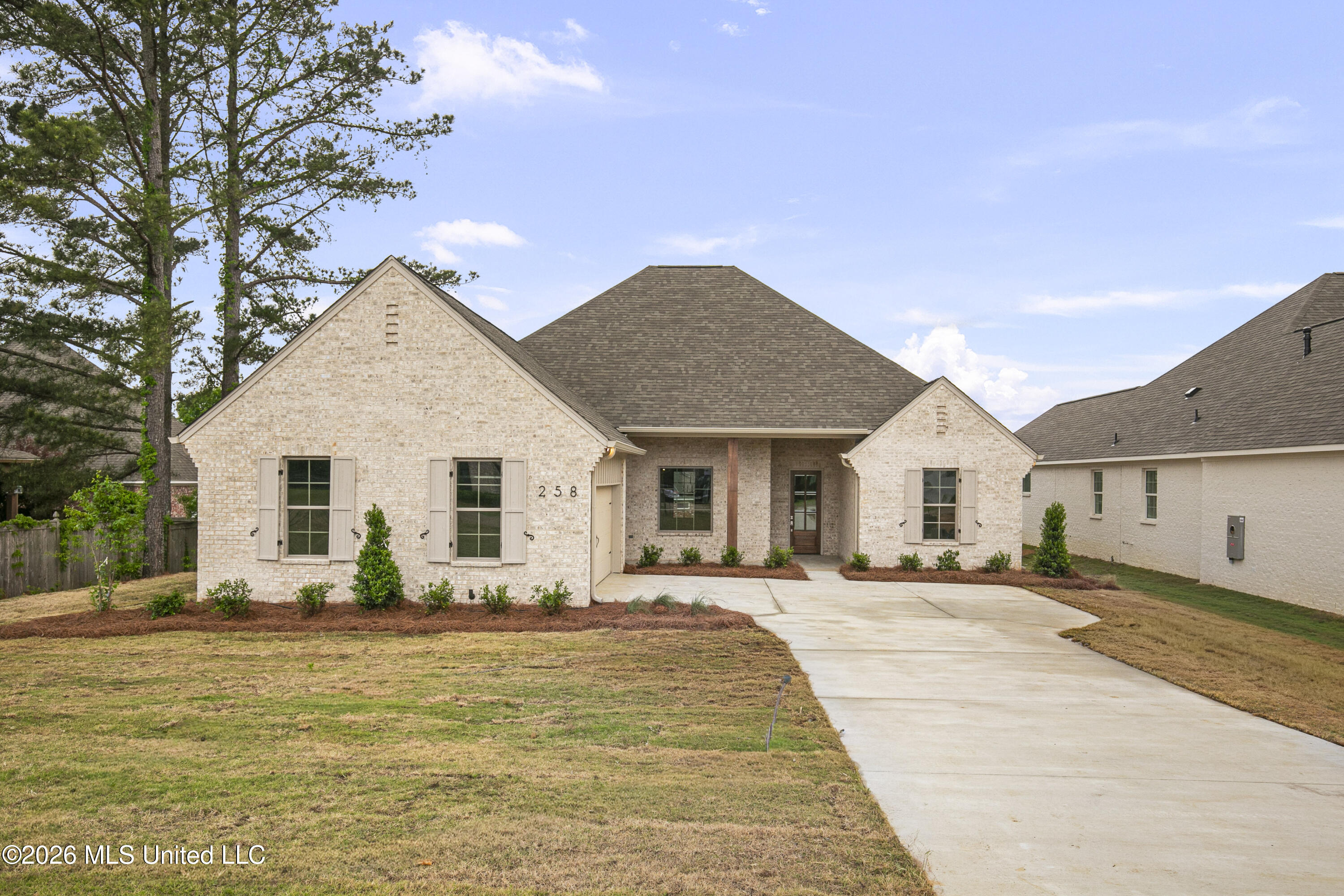 258 Caroline Boulevard Madison Mississippi United States, for Sale, residential, Jessica McLaurin, Rezults Realty, LLC
