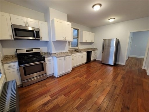 204 Falcon St  UNIT 1 Boston Massachusetts United States, for Rent, residential, Edwin Contreras, Broad Sound Real Estate