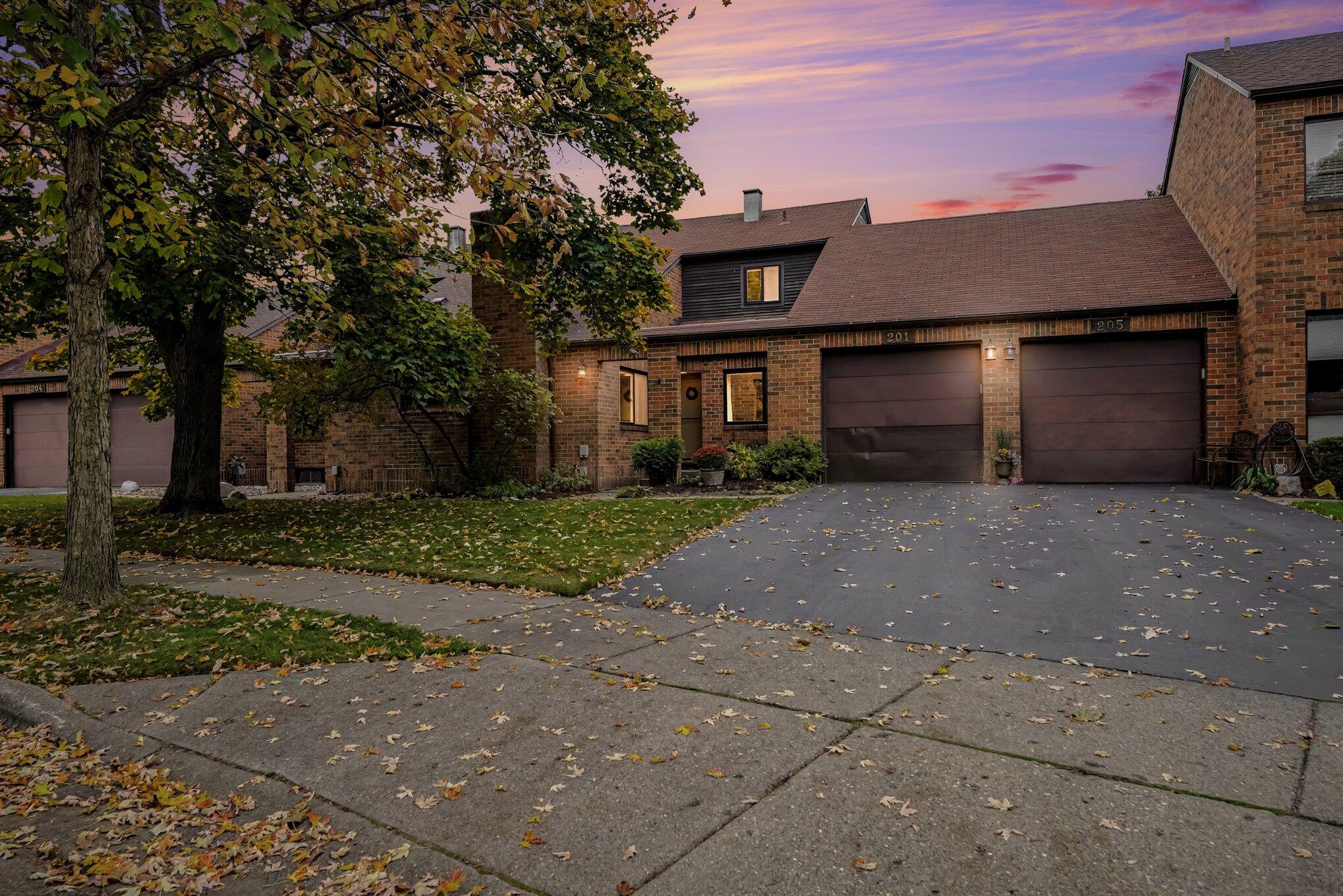 201 Heritage Commons Street Grand Rapids Michigan United States, for Sale, residential,  , RW Daniels Realty