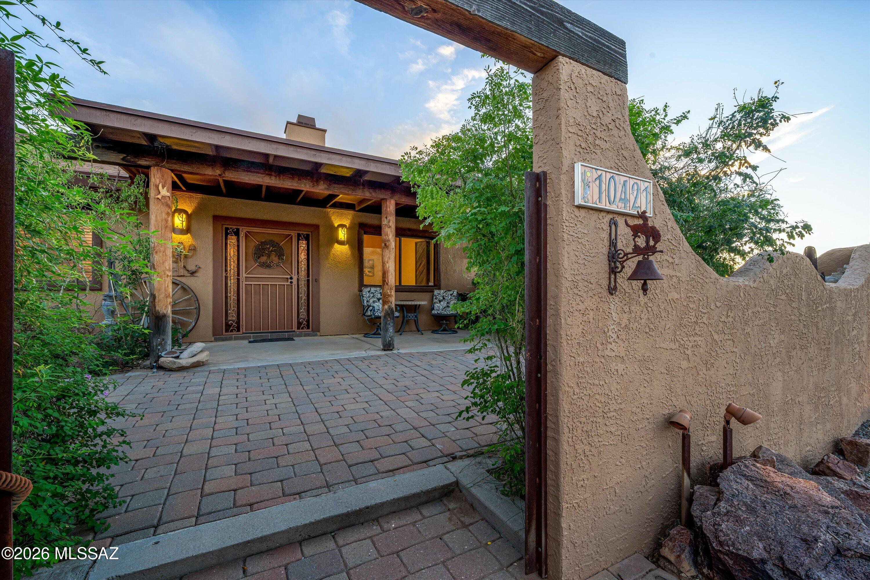 10421 N Silverbell Road Tucson Arizona United States, for Sale, residential, Aaron Lieberman, TIERRA ANTIGUA REALTY