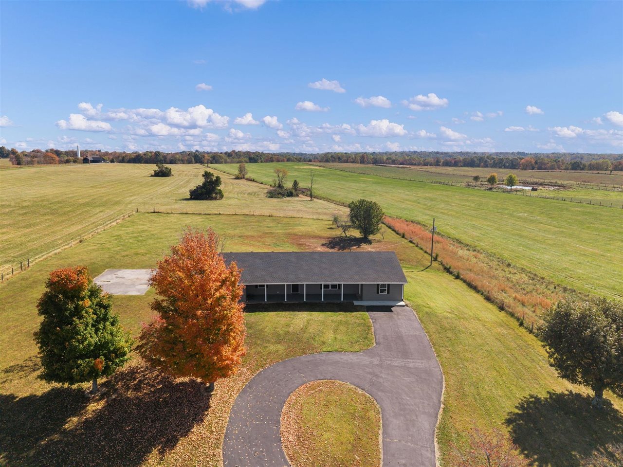 5427 Penns Chapel Road Bowling Green Kentucky United States, for Sale, residential, Adam  Hanes, LPT Realty