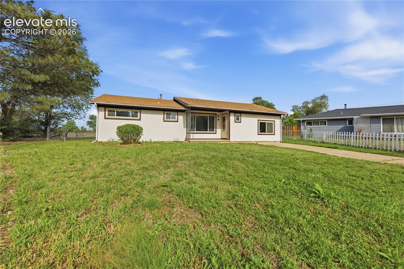 72 Doris Drive Colorado Springs Colorado United States, for Sale, residential, Christy Dunfee, Realty One Group Apex