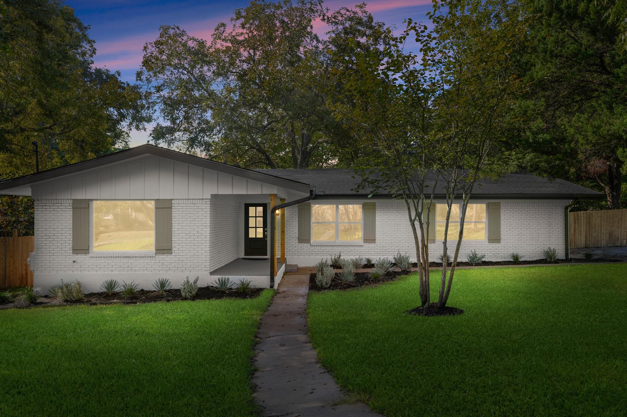 305 Caddo ST Austin Texas United States, for Sale, residential, Christopher  Machuca, StepStone Realty, LLC