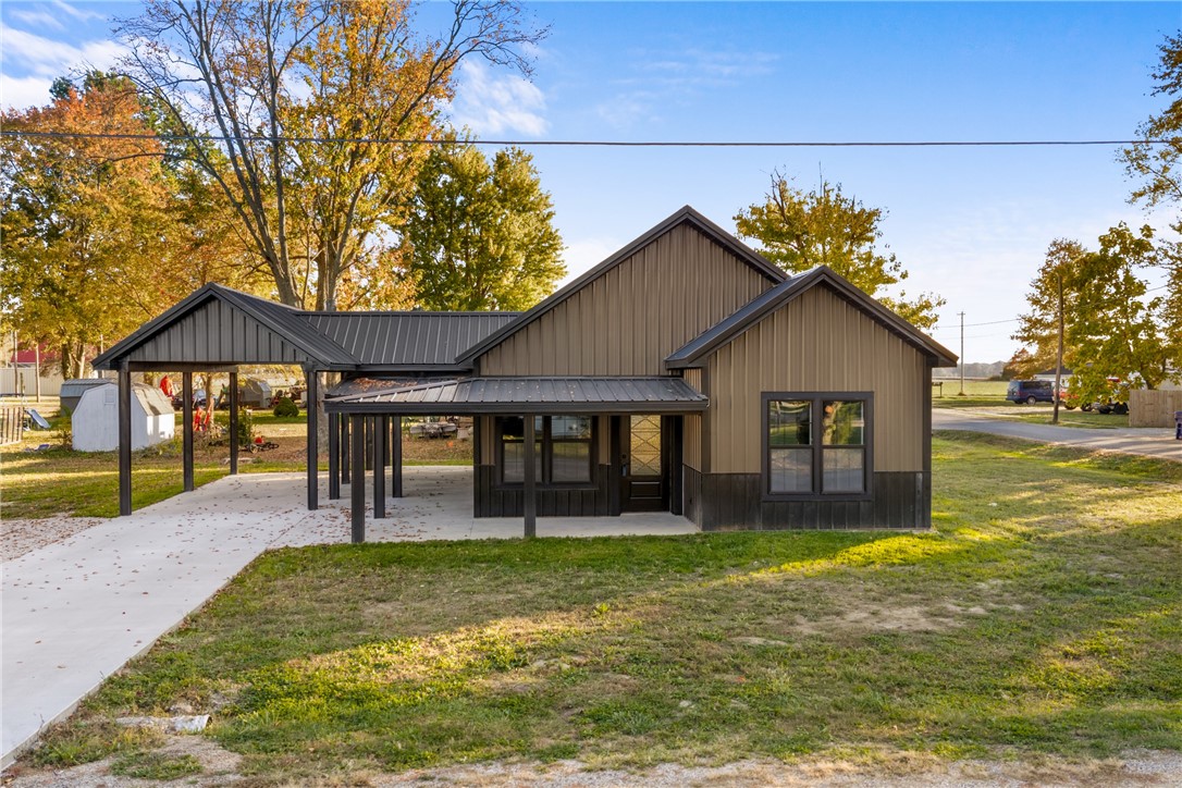 503 Pecan Street Marshall Illinois United States, for Sale, residential, Reuben Stence, Stence Realty Team