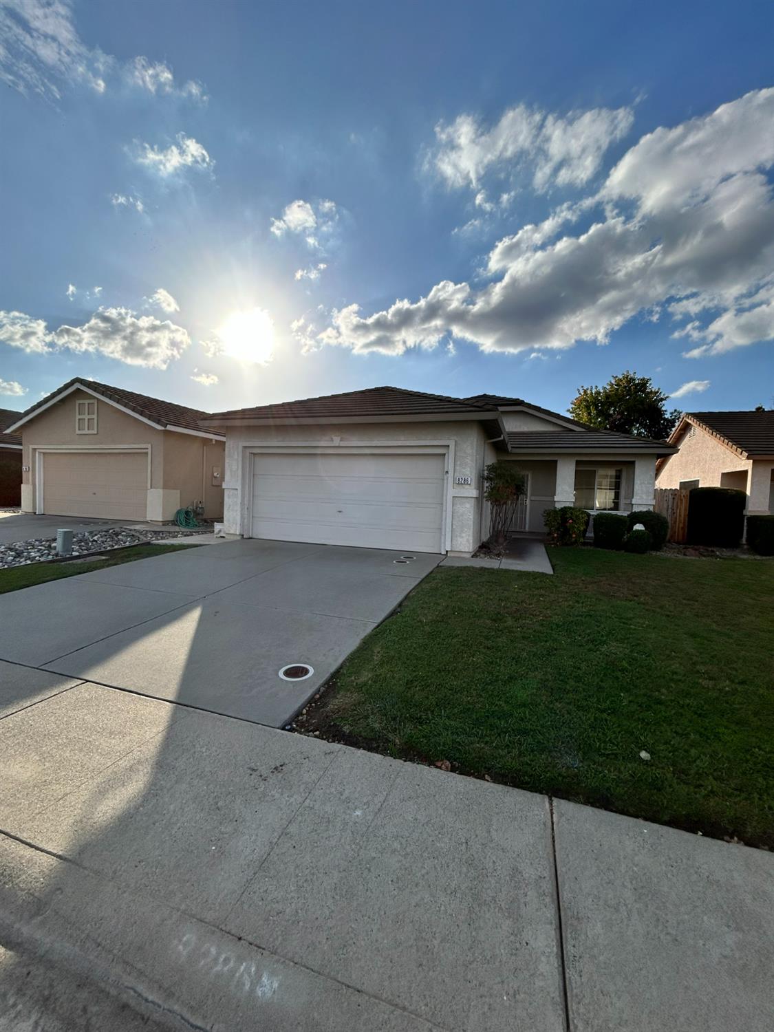 8286 Rendham Way Sacramento California United States, for Sale, residential,  , Royalty Property Management & Realty